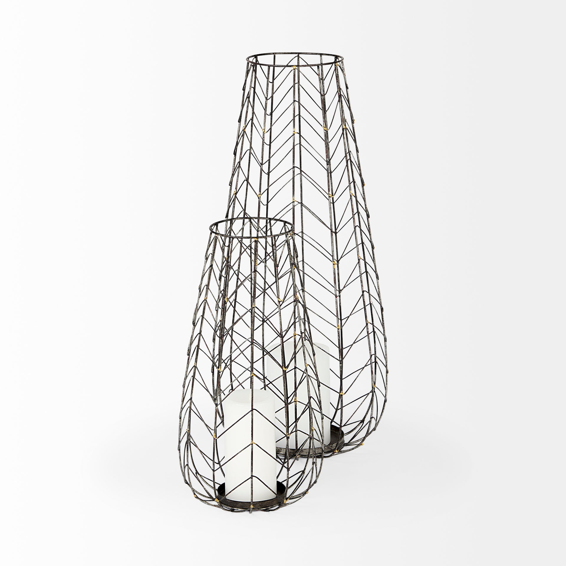 Petiole I Small Gold Toned Metal Table Candle Holder