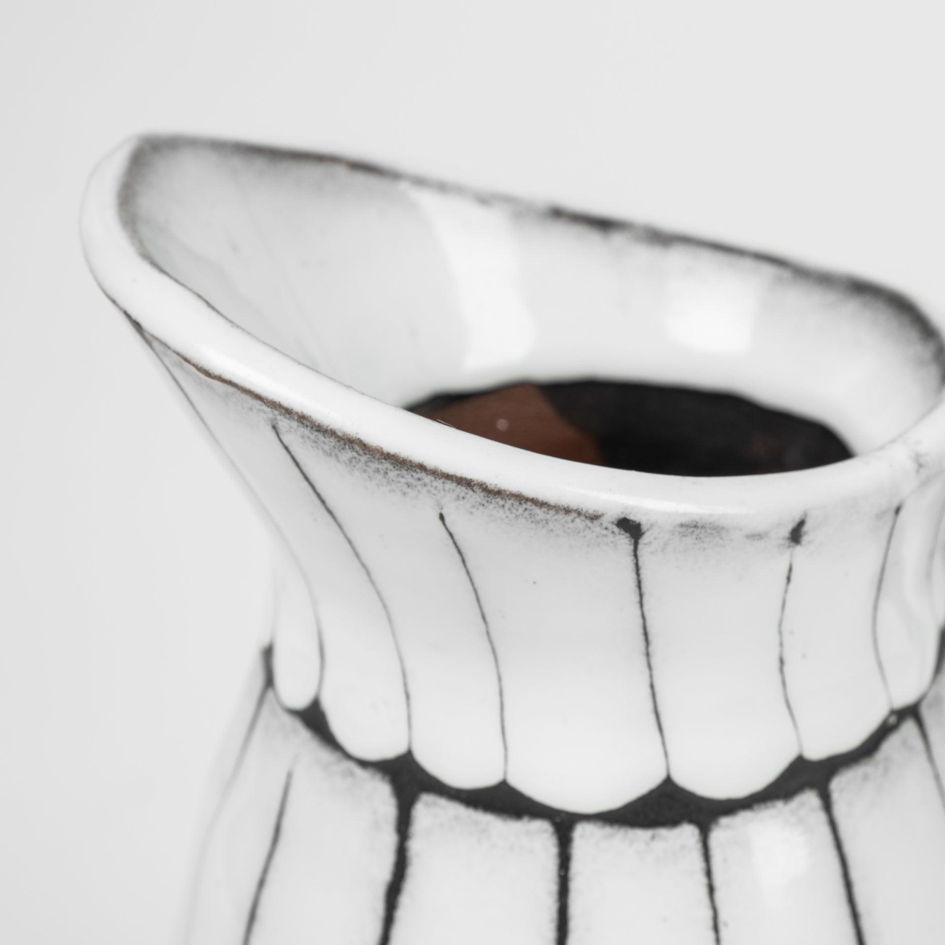 Lome Small White/Black Ceramic Jug