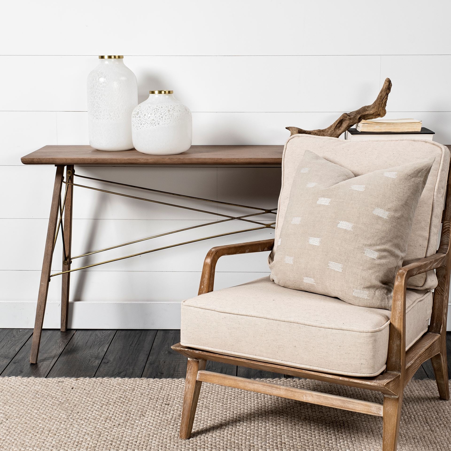 Pearl Short White Gold Rim Glass Vase - Central Designs