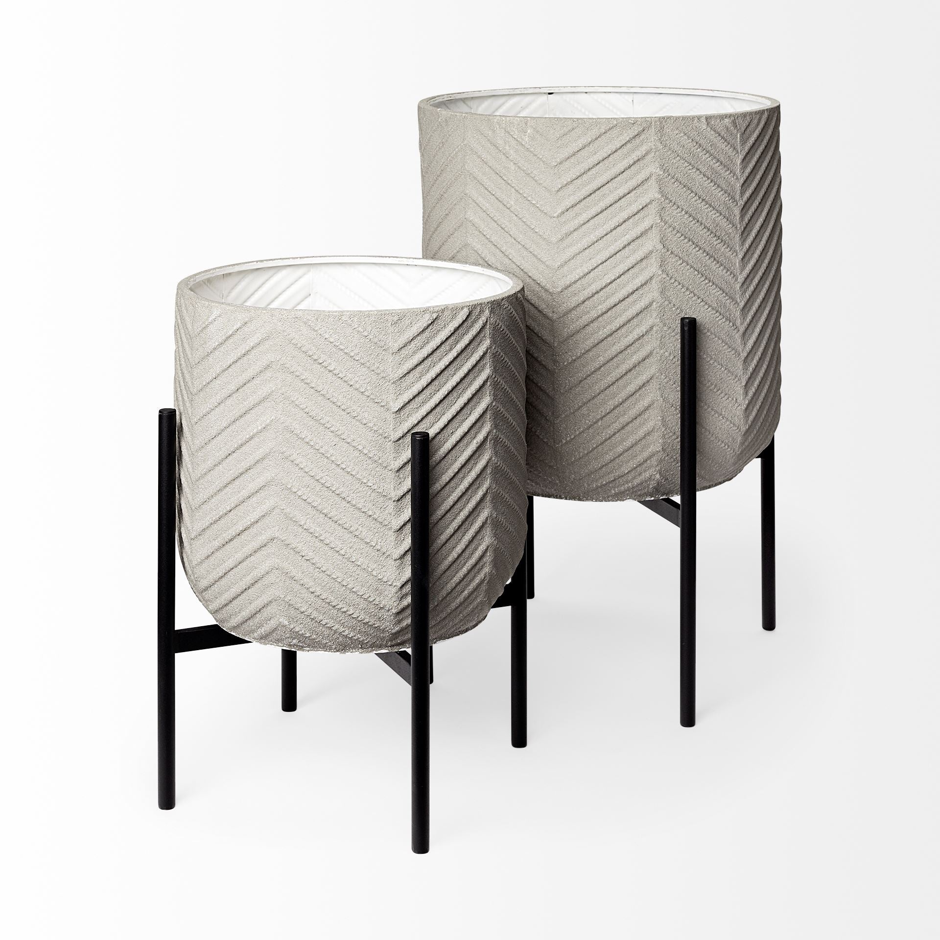 Mabel Set of Two 15.4 x 24.8 Eggshell Metal Top W/ Black Iron Base Plant Stands