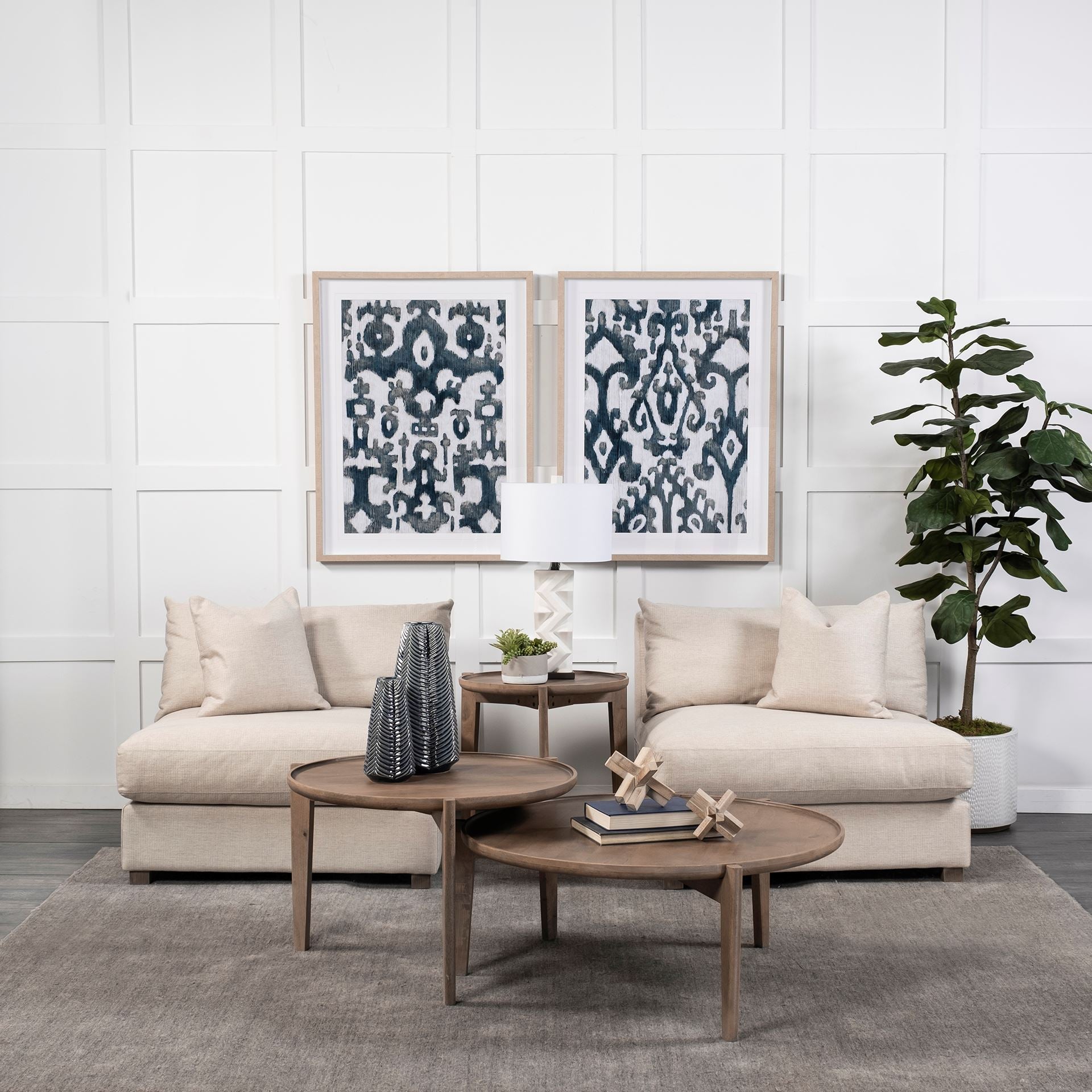 Bashir I Small Dark Navy Gloss Ceramic Vase - Central Designs