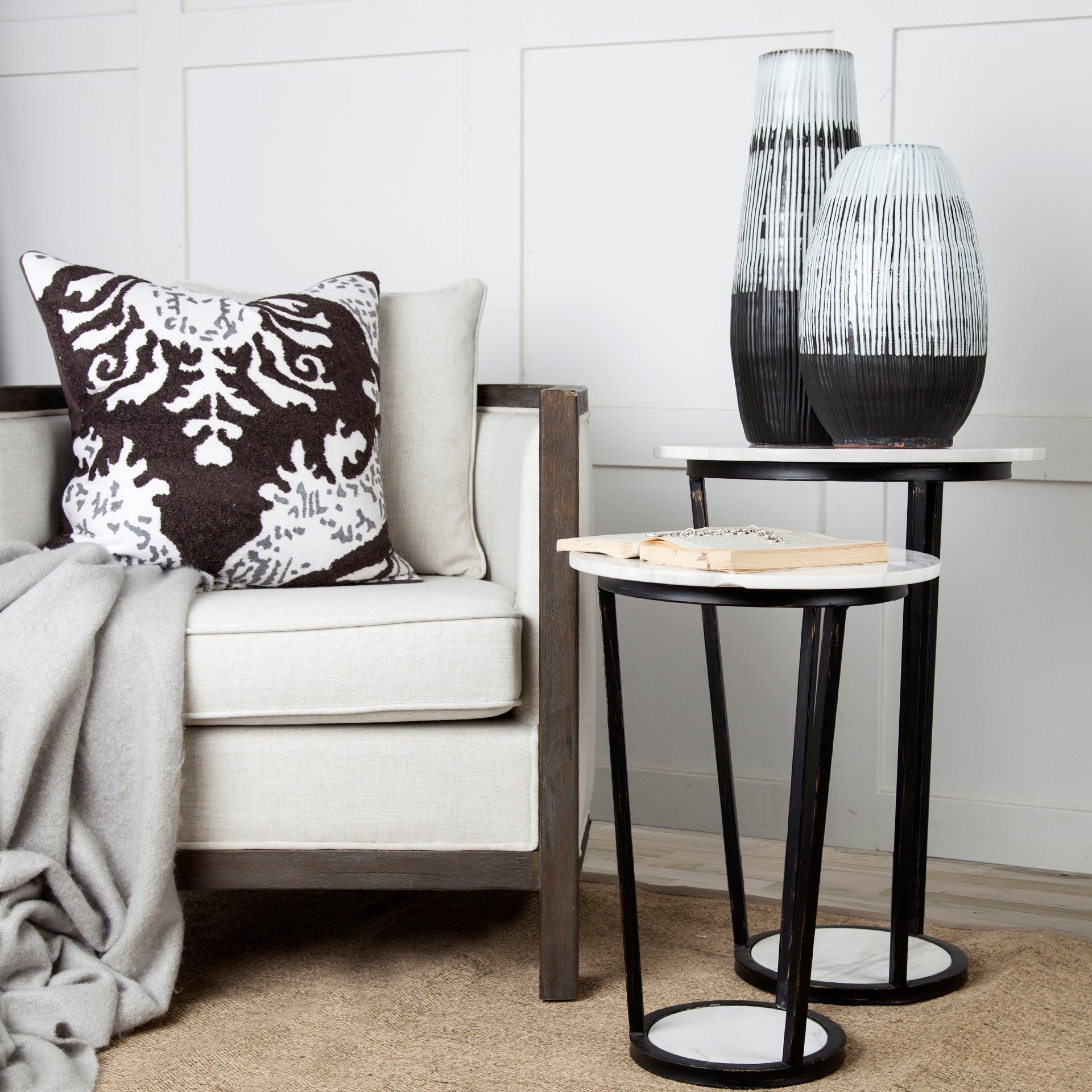 Bombola II (Large) 18L x 18W White Round Marble Top W/Black Metal Frame Accent Table