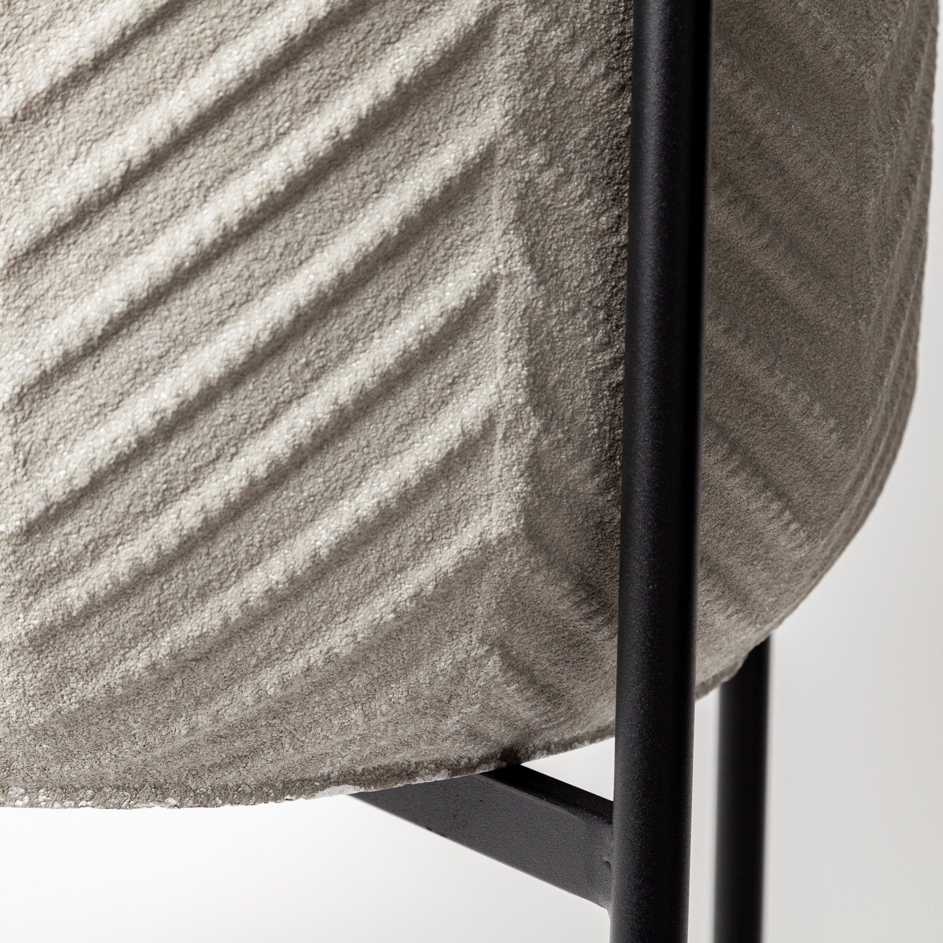 Mabel Set of Two 15.4 x 24.8 Eggshell Metal Top W/ Black Iron Base Plant Stands