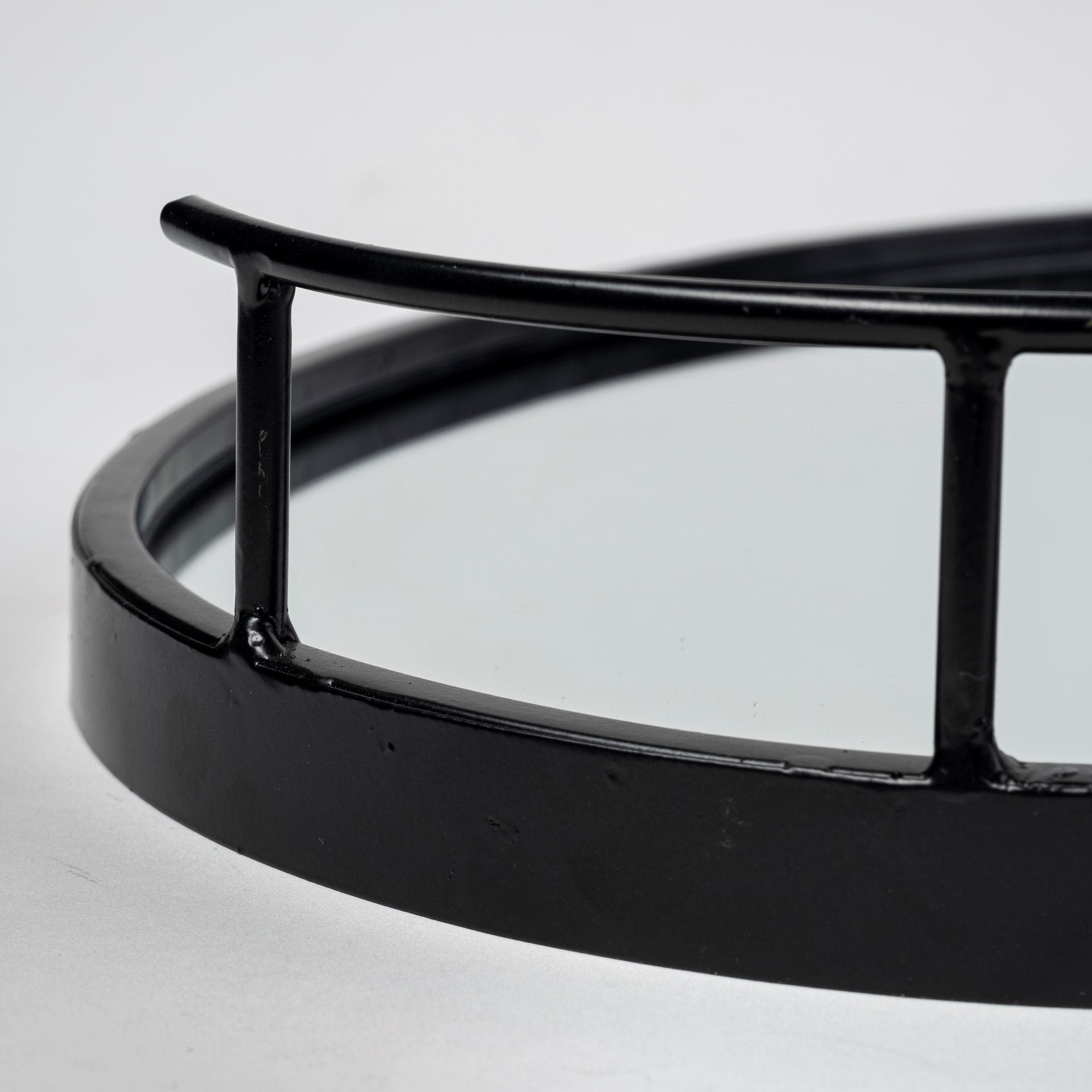 Ansel 20L x 14W Black Metal Mirrored Bottom Oval Serving Tray - Central Designs