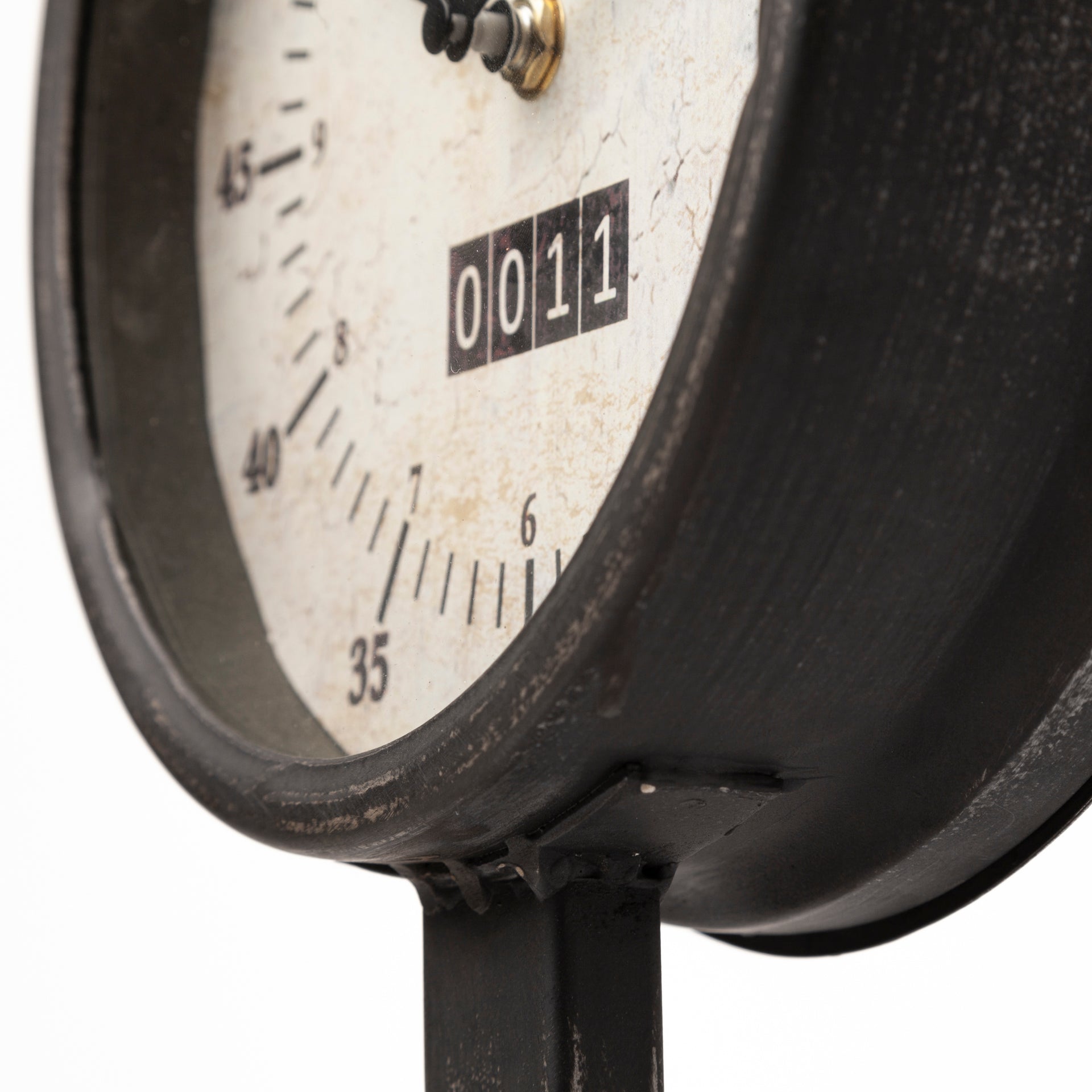 Attalack II Black Metal Round Face Table Clock - Central Designs