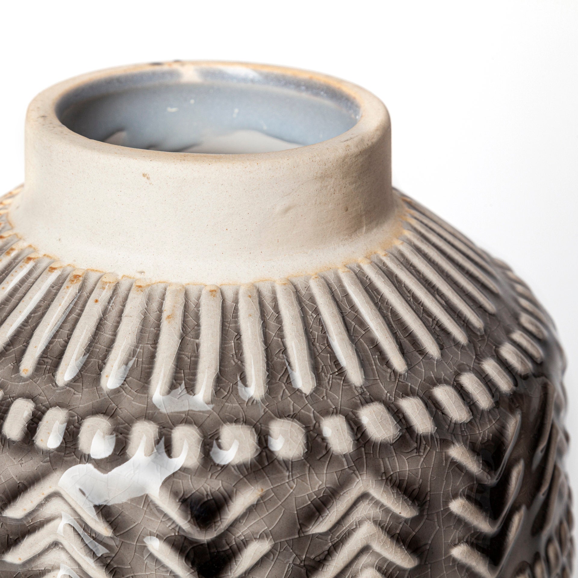 Riker I Small Dark Gray Cream Ceramic Vase