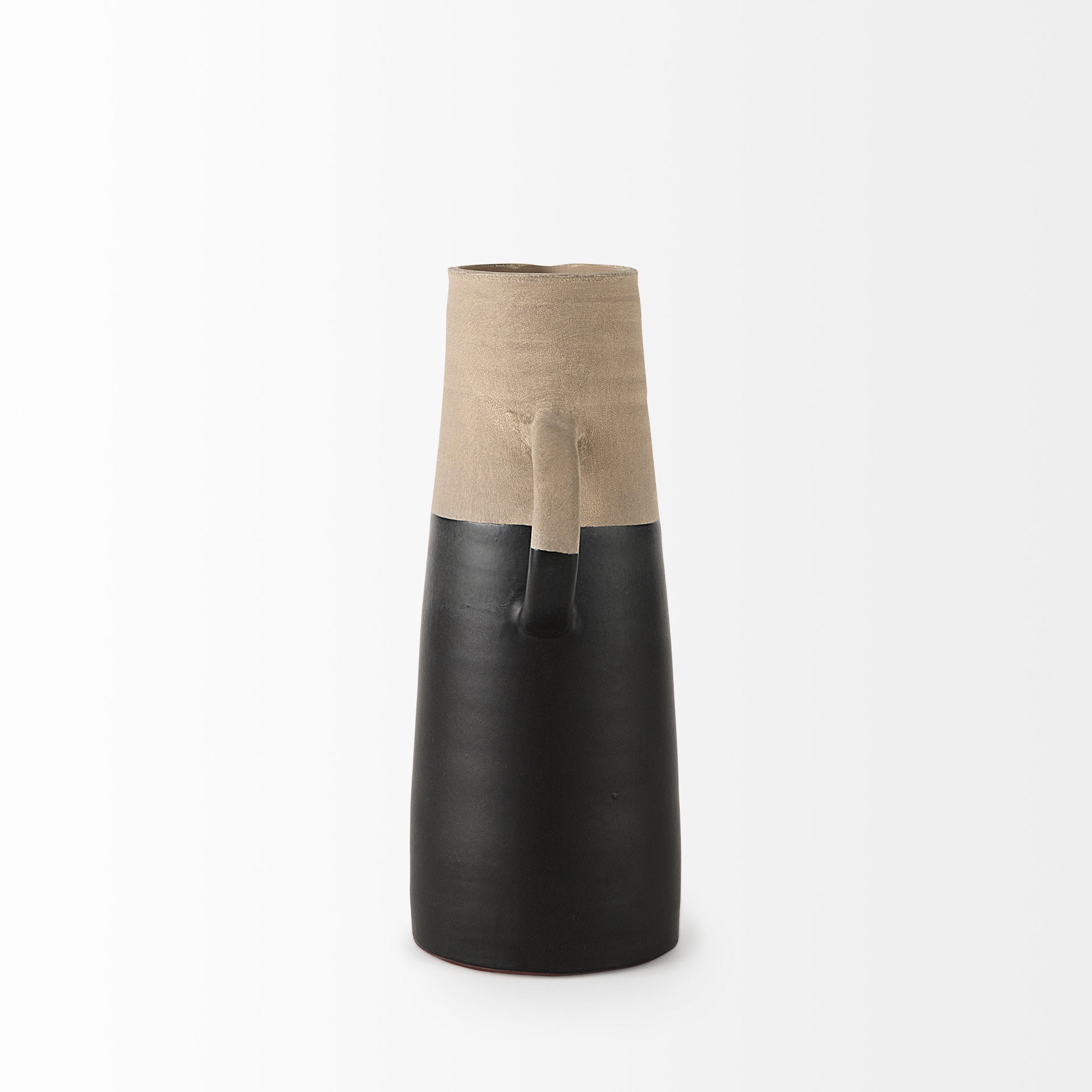 Garand Medium 15H Two-Toned Black/Natural Ceramic Jug