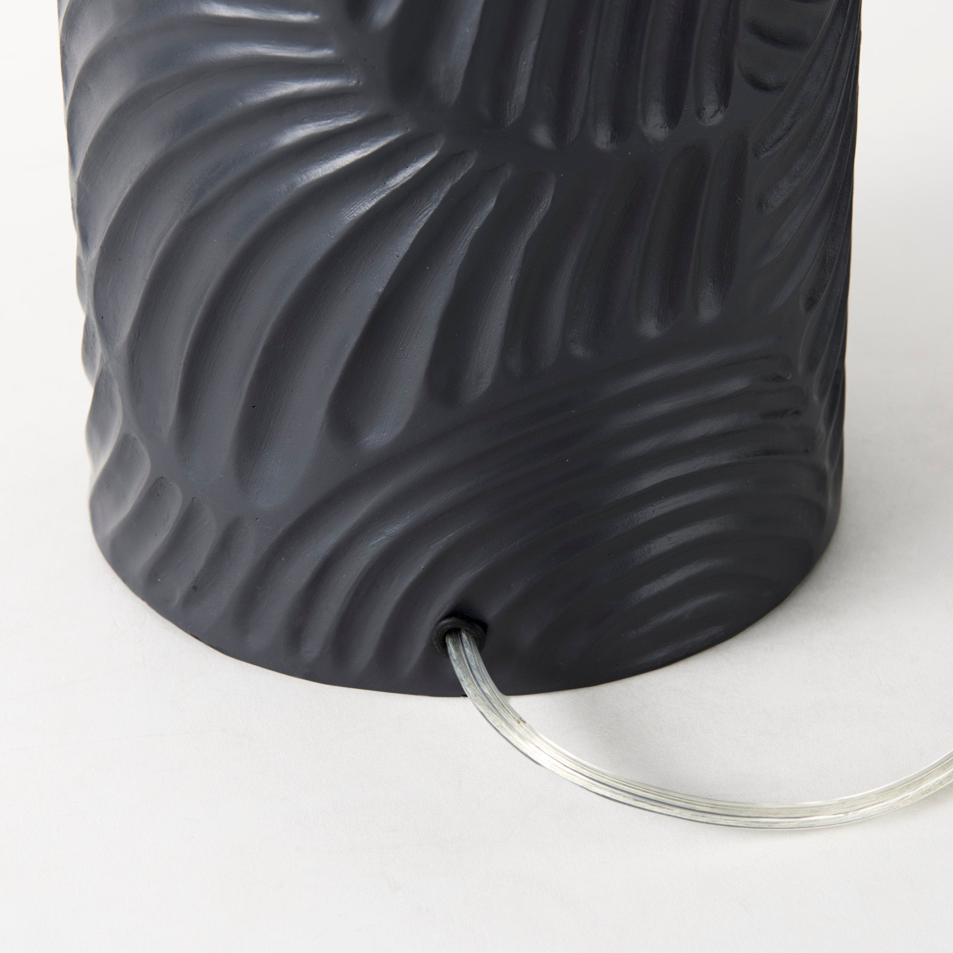 Quinn 18.0L x 18.0W x 28.8H Navy Base W/Beige Fabric Shade Table Lamp - Central Designs