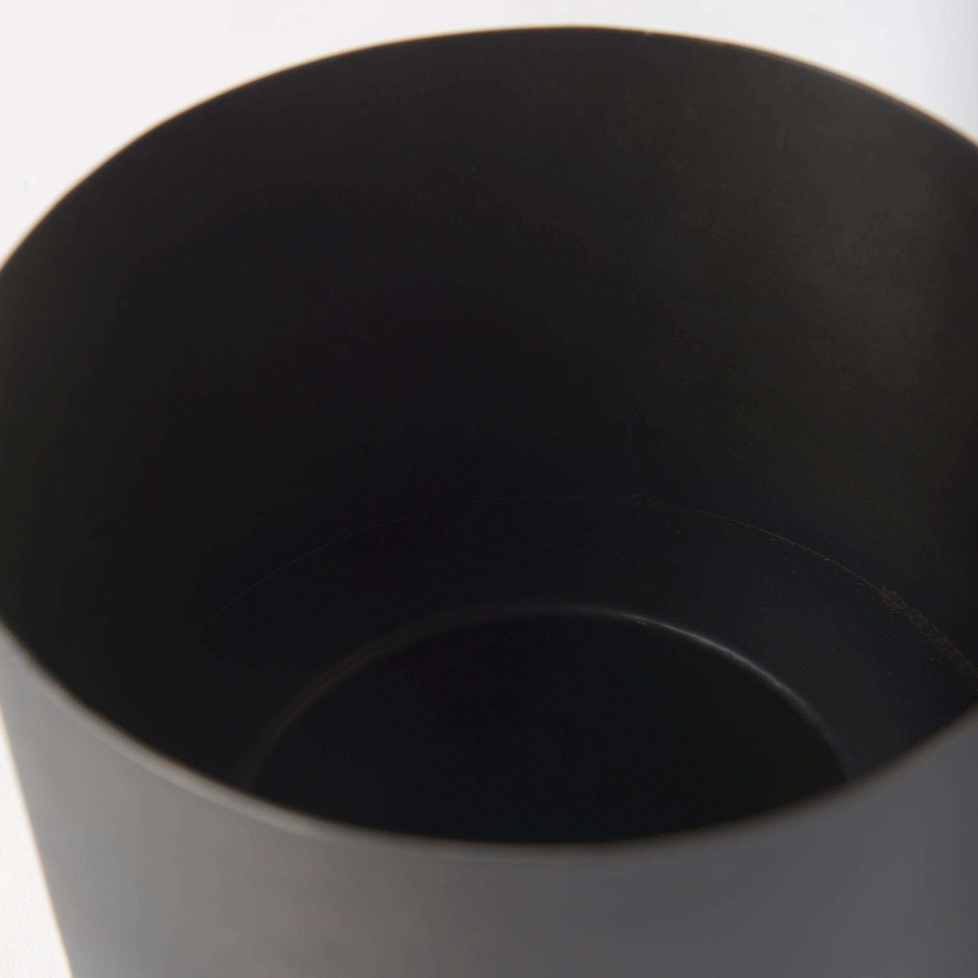 Juno 6.5H Medium Black Iron Vase - Central Designs