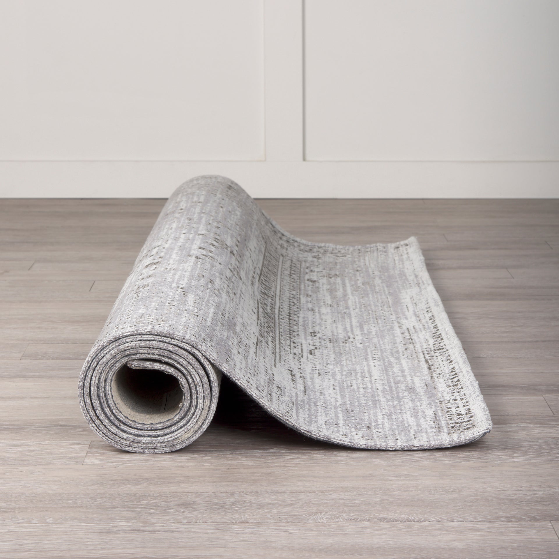 Kaiya 8 x 10 Rug - Central Designs