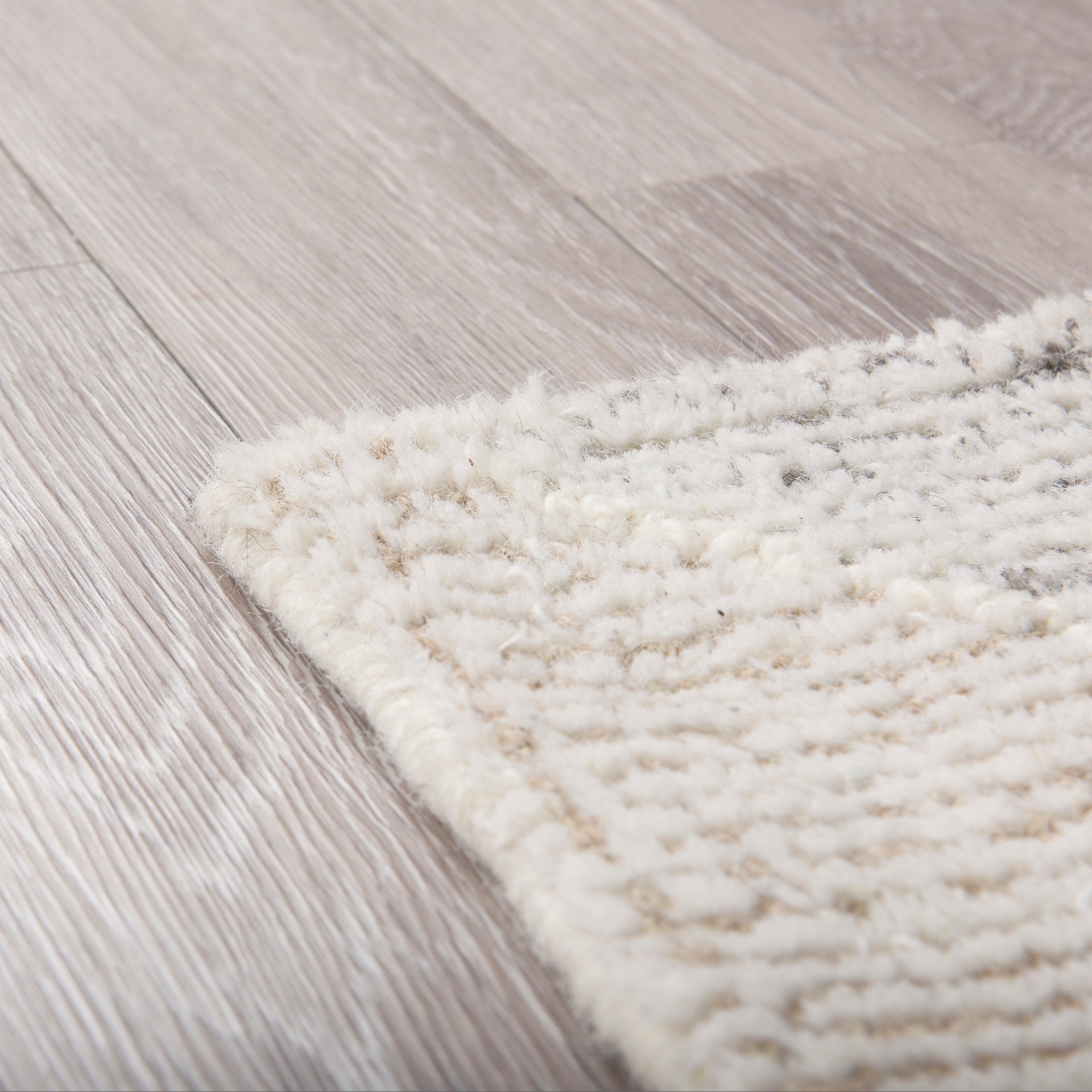 Kolt 5x8 Neutral Geometric Patterned Wool Area Rug - Central Designs