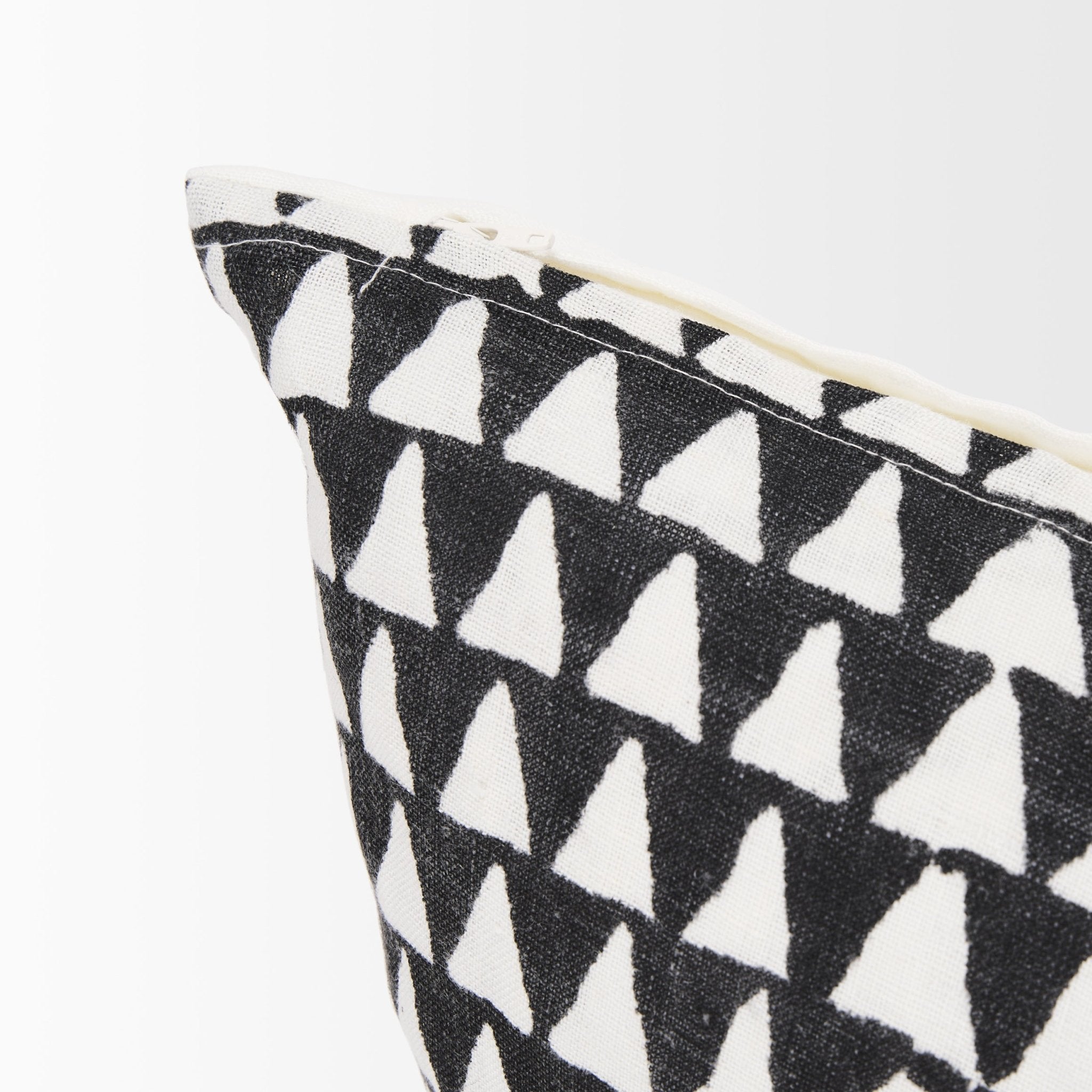 Jolie Cream w/ Black Print Linen Lumbar Decorative Pillow Cover - Central Designs