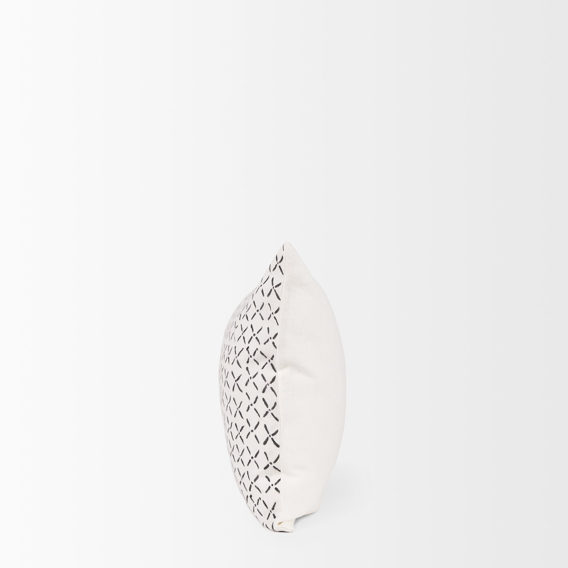 Jayden Cream w/ Black Print Linen Lumbar Decorative Pillow Cover - Central Designs