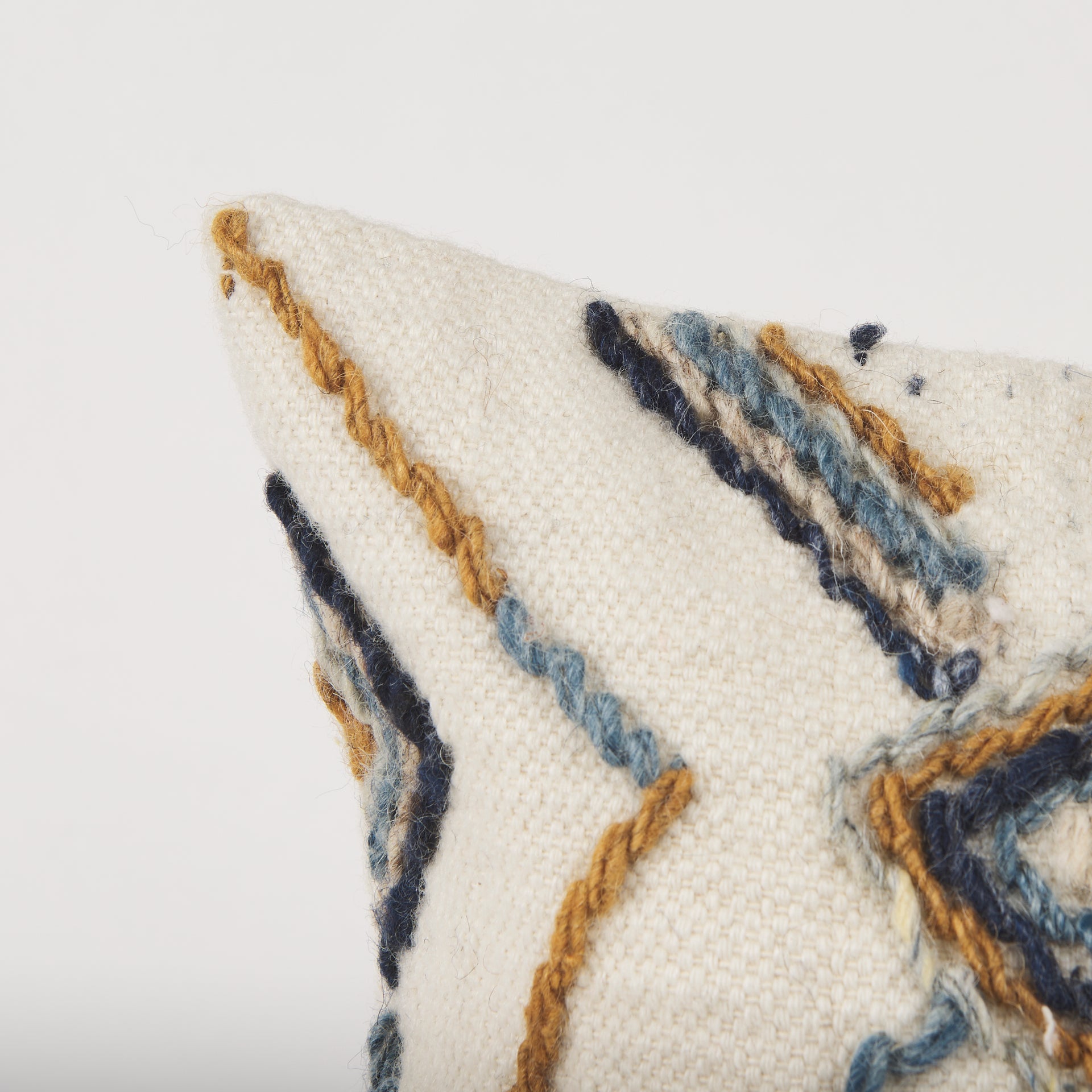 Kitt Lumbar Pillow Cover