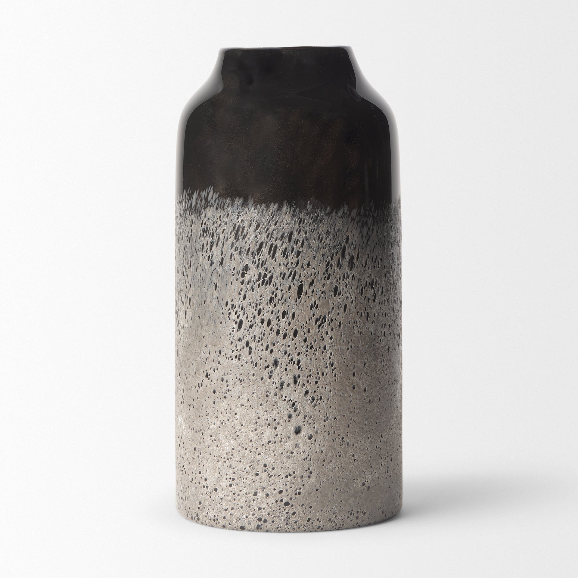 Emu Short Black w/ Gray Vase - Central Designs