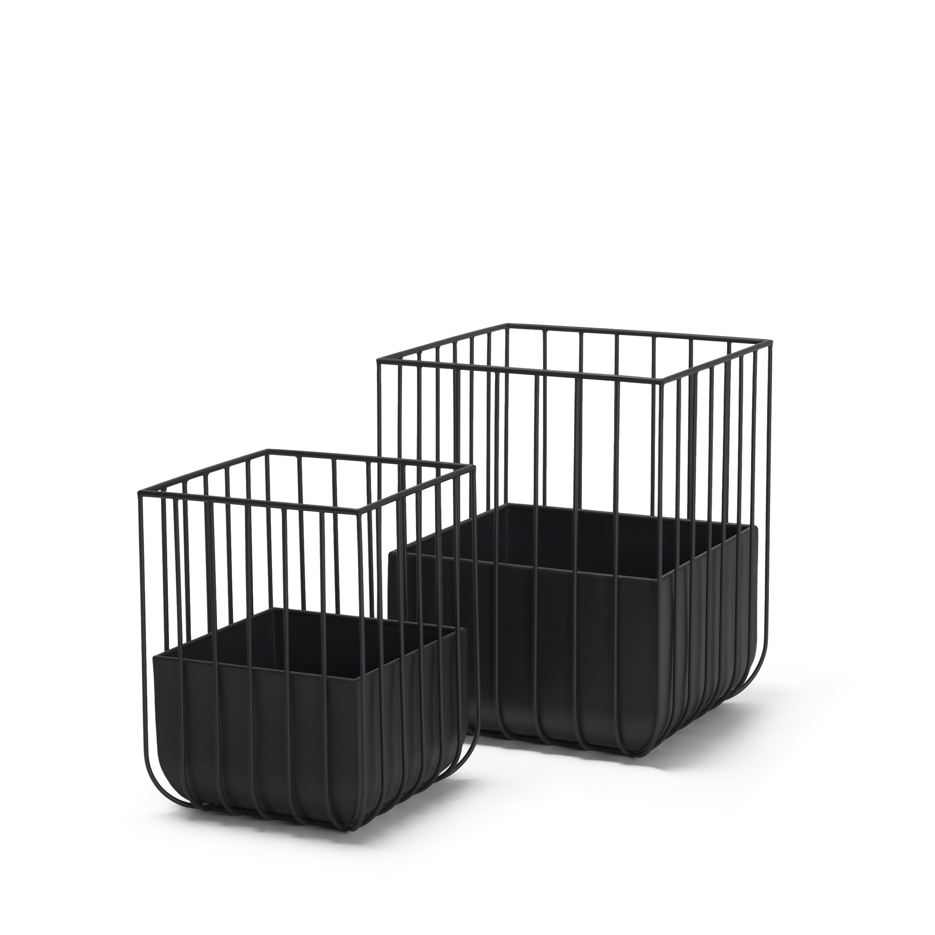 Verna Matte Black Wire Cage Metal Planters (Set of 2) - Central Designs