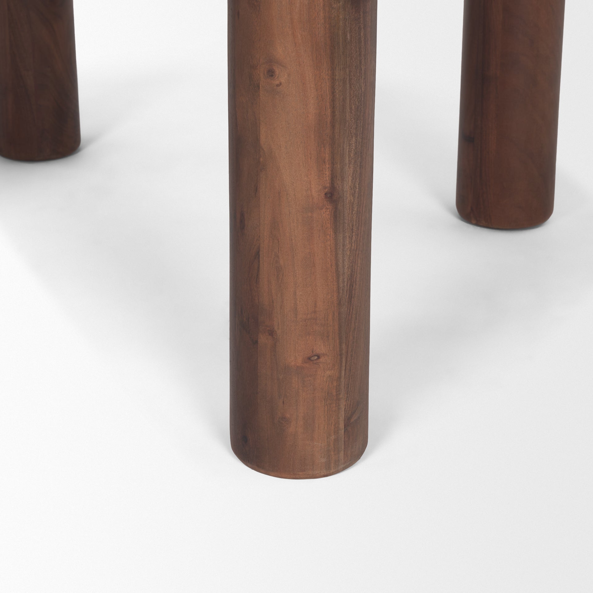 Soma 48" Red Brown Acacia Wood Round Dining Table - Central Designs