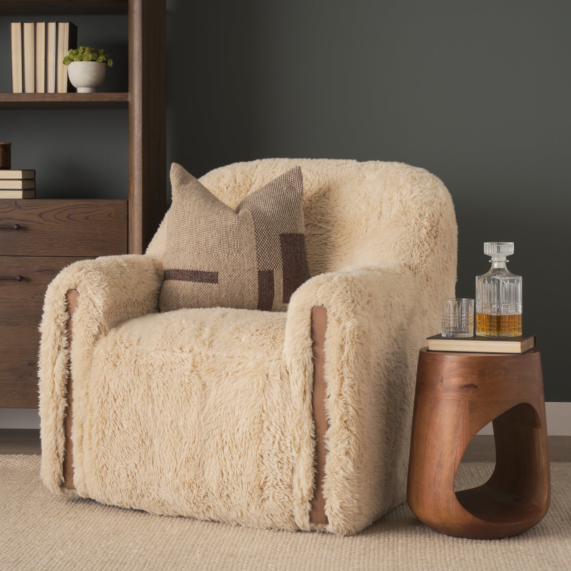 Huntley Cream Faux Fur Fabric Accent Chair
