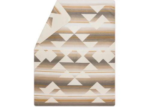 Savona Aztec Throw in Ecru