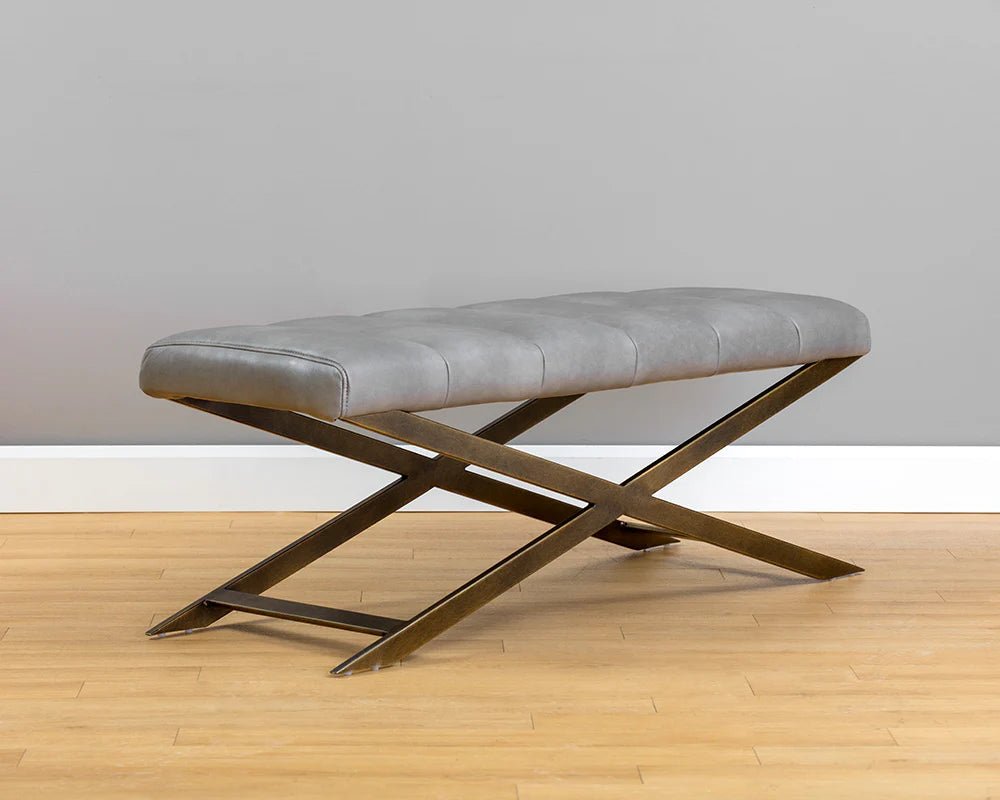 Kammi Bench - Bravo Metal - Central Designs