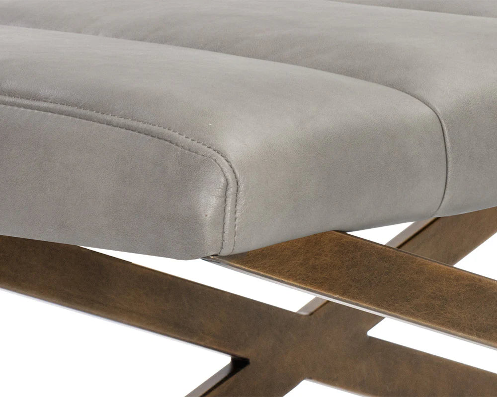 Kammi Bench - Bravo Metal - Central Designs