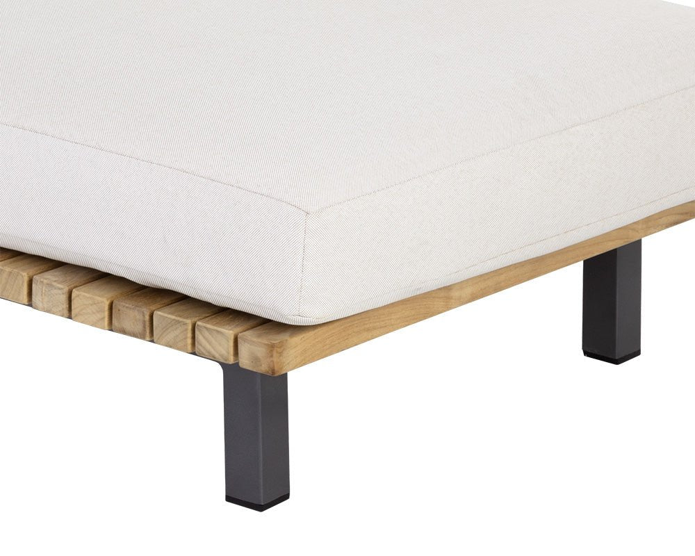 Geneve Lounger - Palazzo Cream - Central Designs