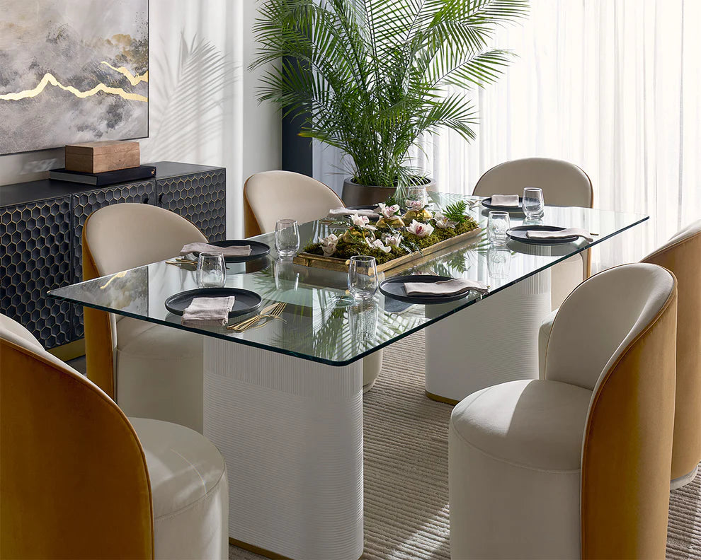 Aemond Dining Table -86.5"