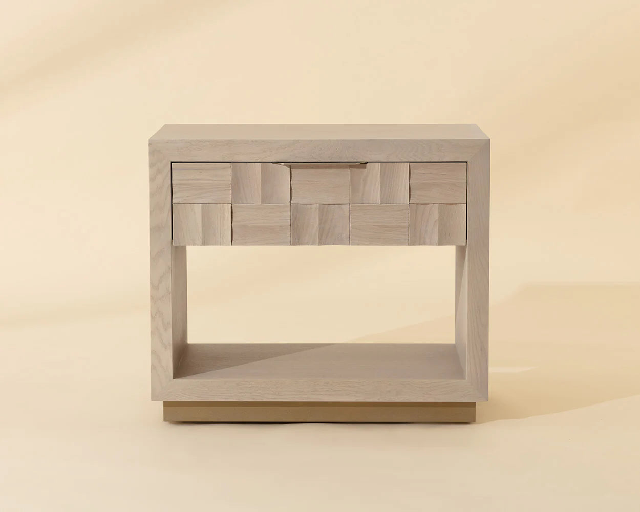 Akava Nightstand