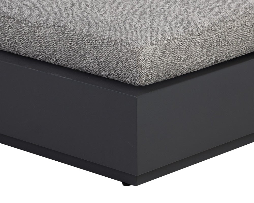 Tavira Lounger - Charcoal - Lanikai Salt And Pepper - Central Designs