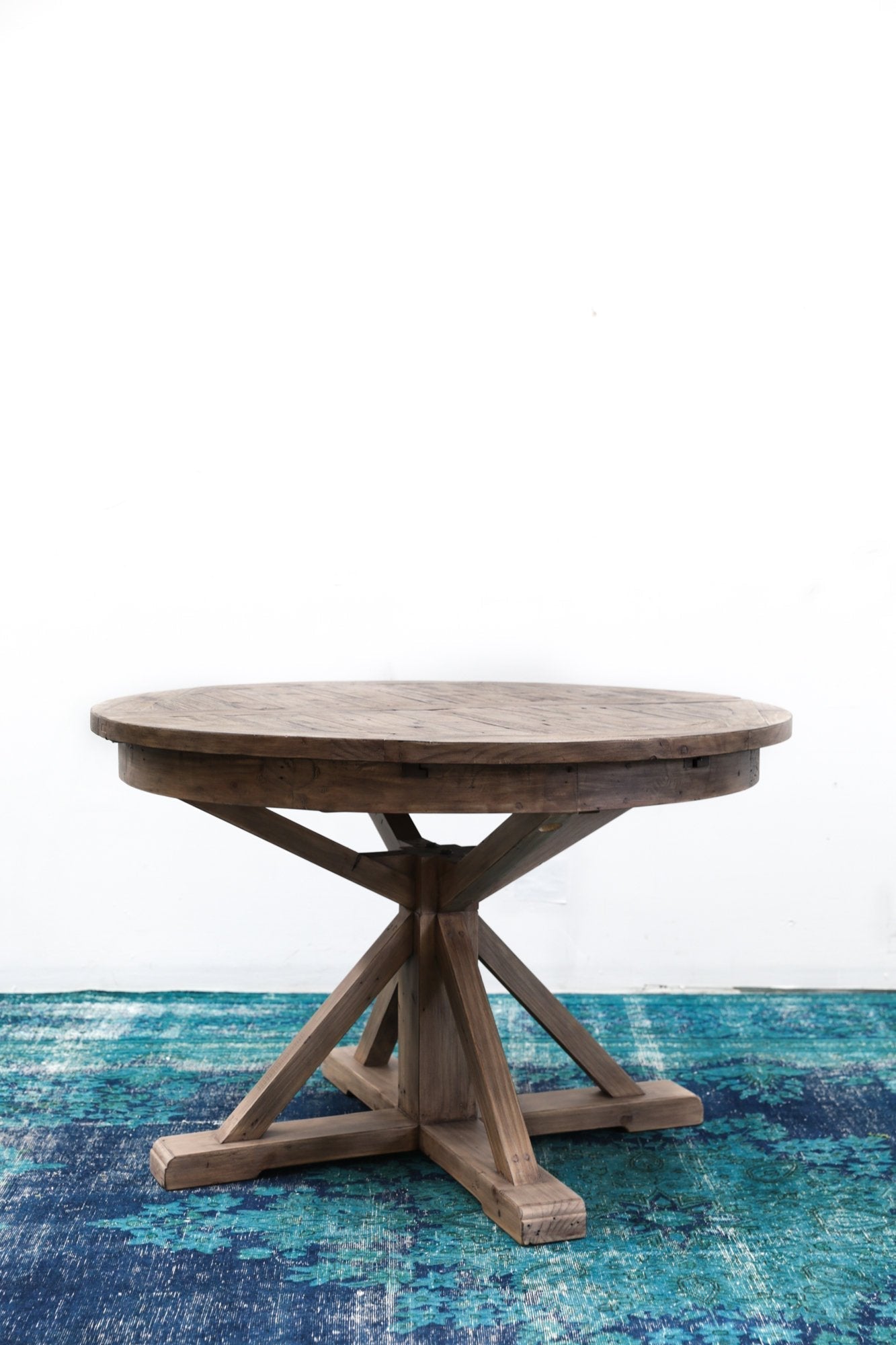Irish Coast Round 47/63" Extension Dining Table - Rustic Sundried
