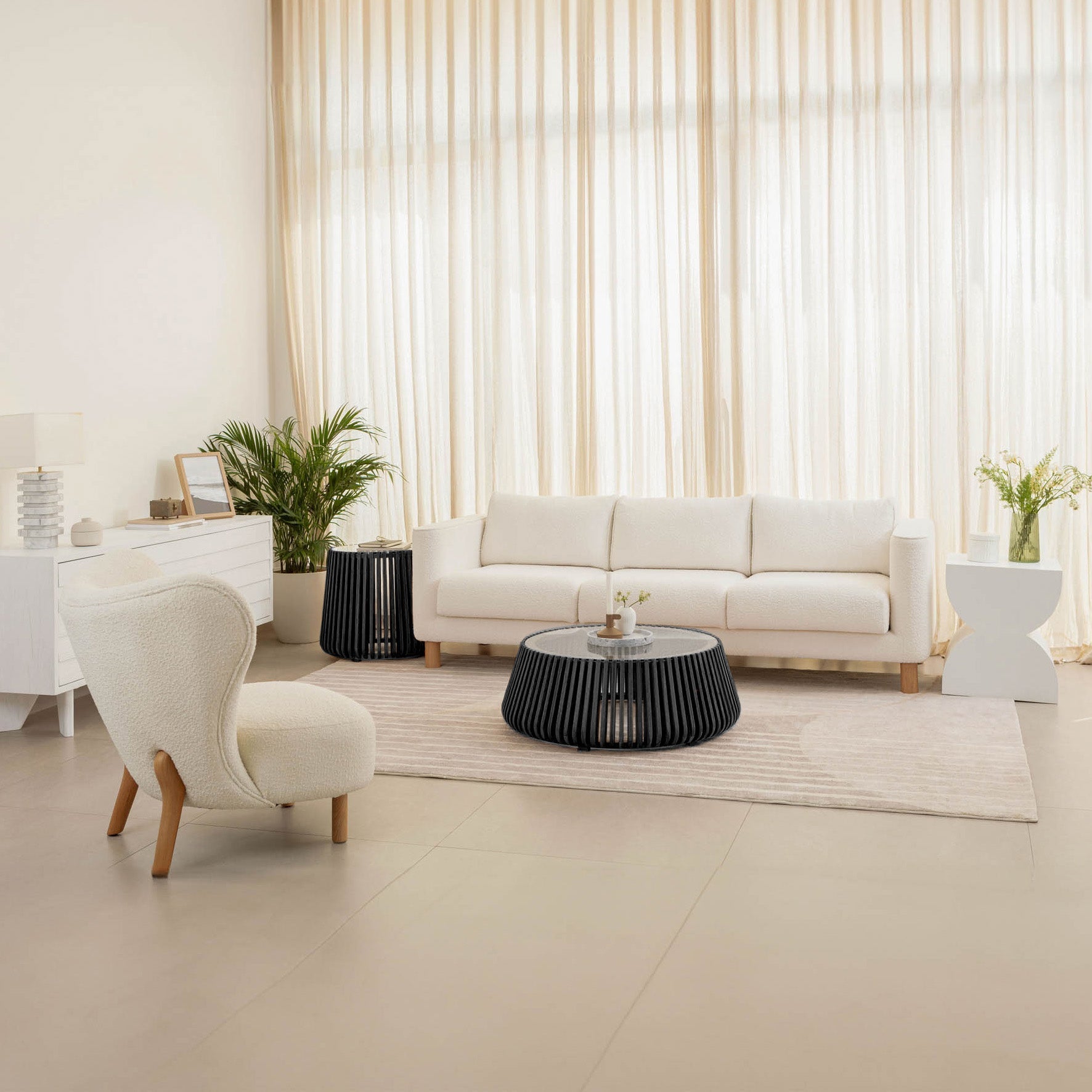 Bungalow Side Table - Black