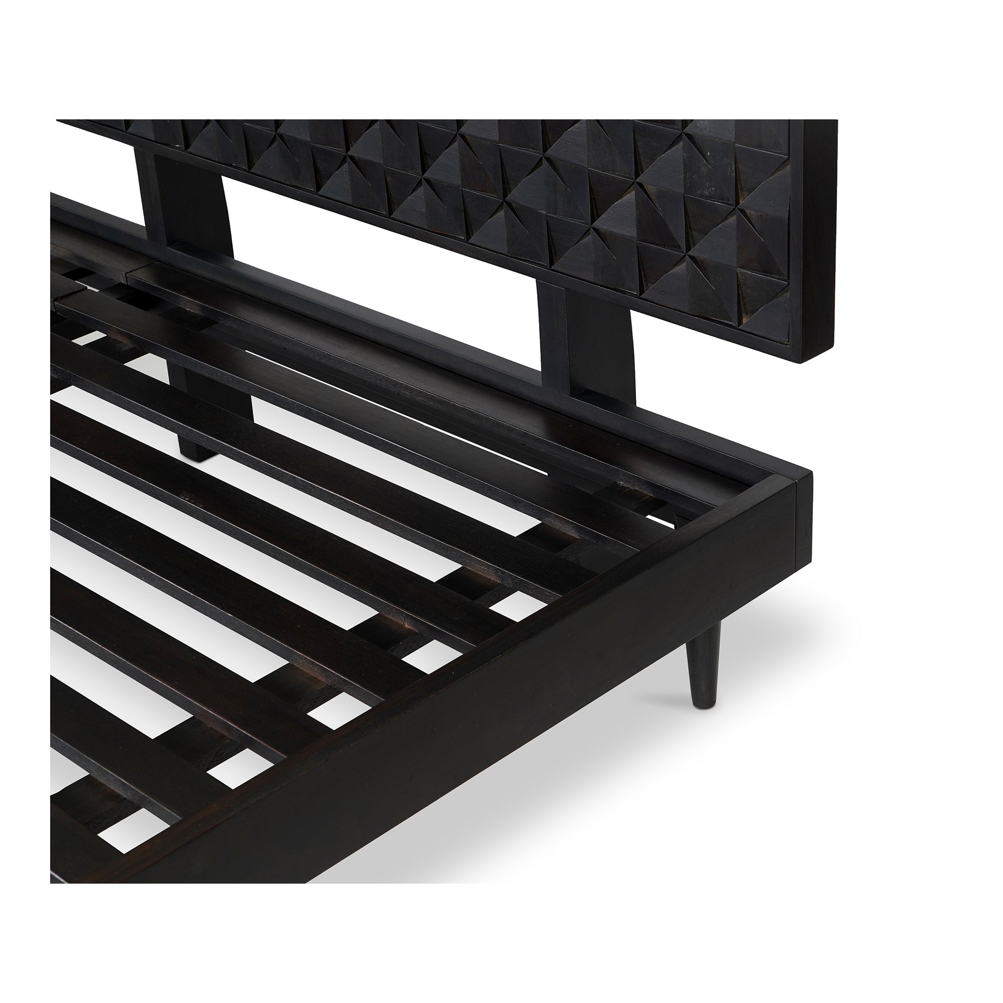 Pablo Queen Bed Black
