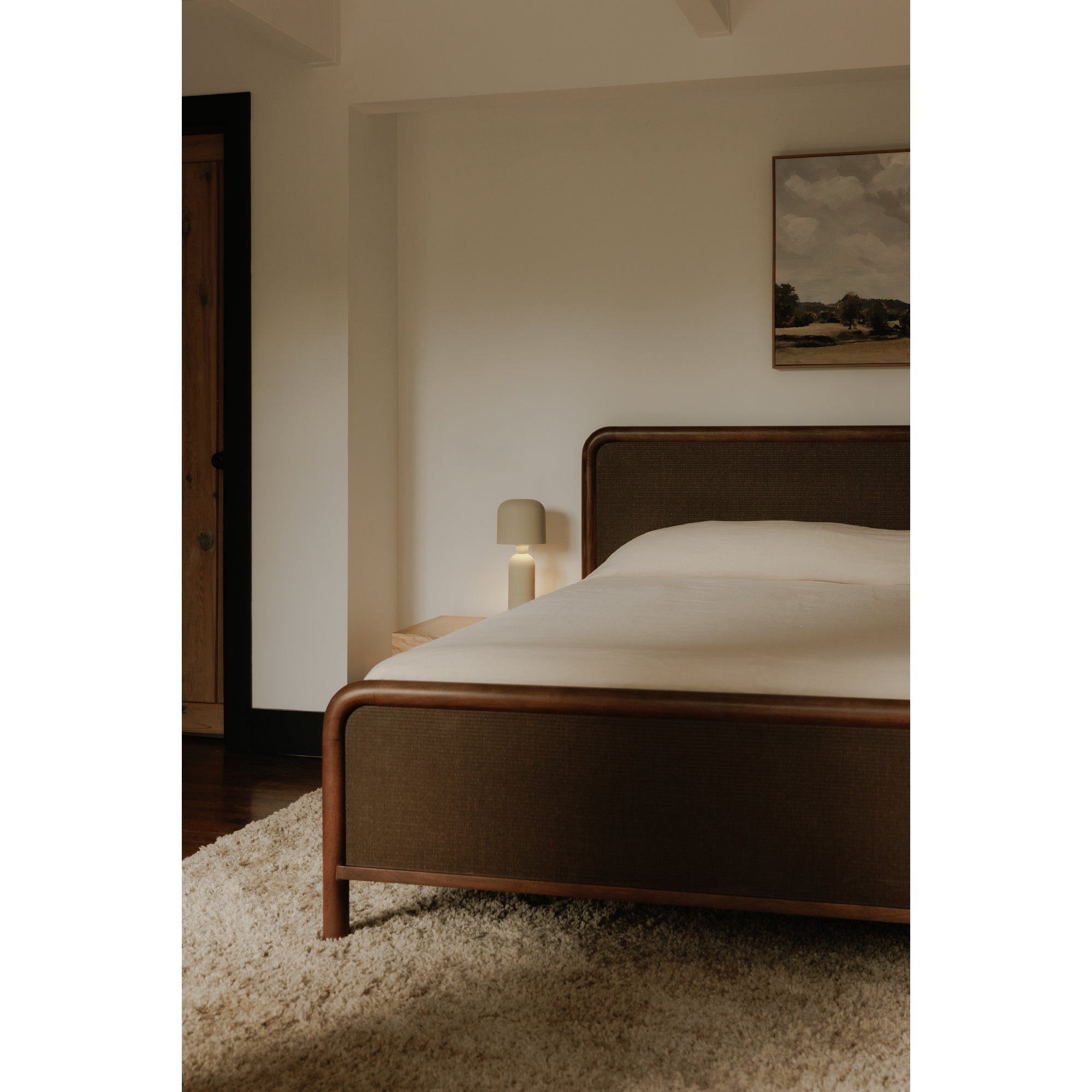Rye King Bed Warm Brown - Central Designs