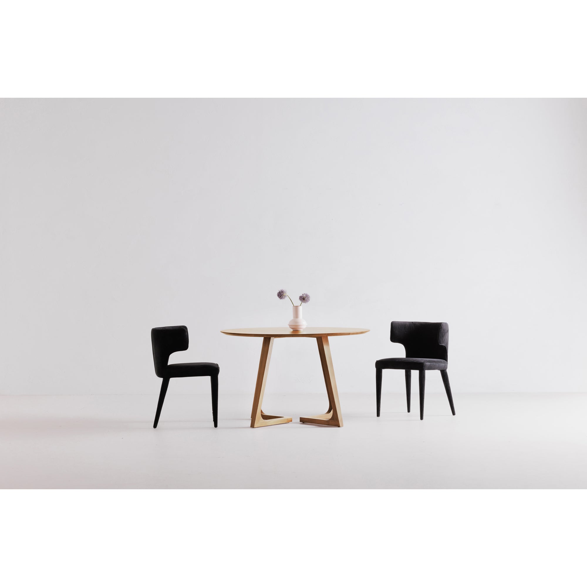 Godenza Round Dining Table Natural Oak