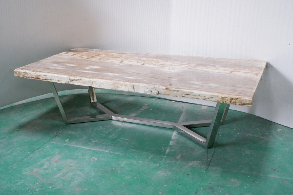 Relique - Masso 60" Coffee Table - Natural Light
