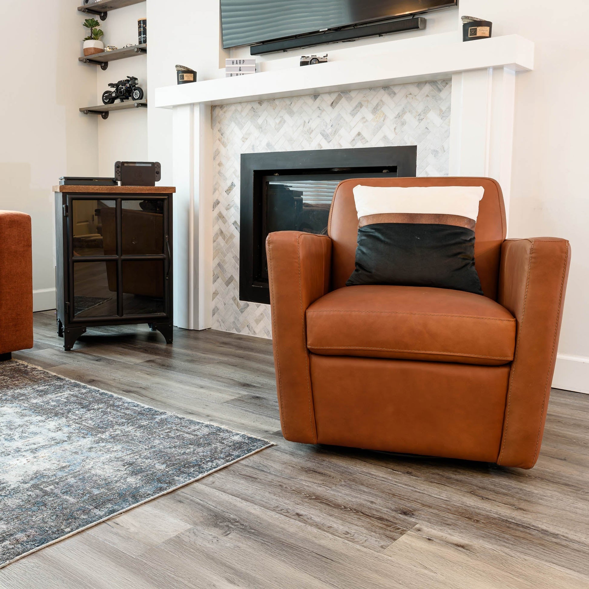 Cooper Swivel Club Chair - Cognac Leather - Central Designs