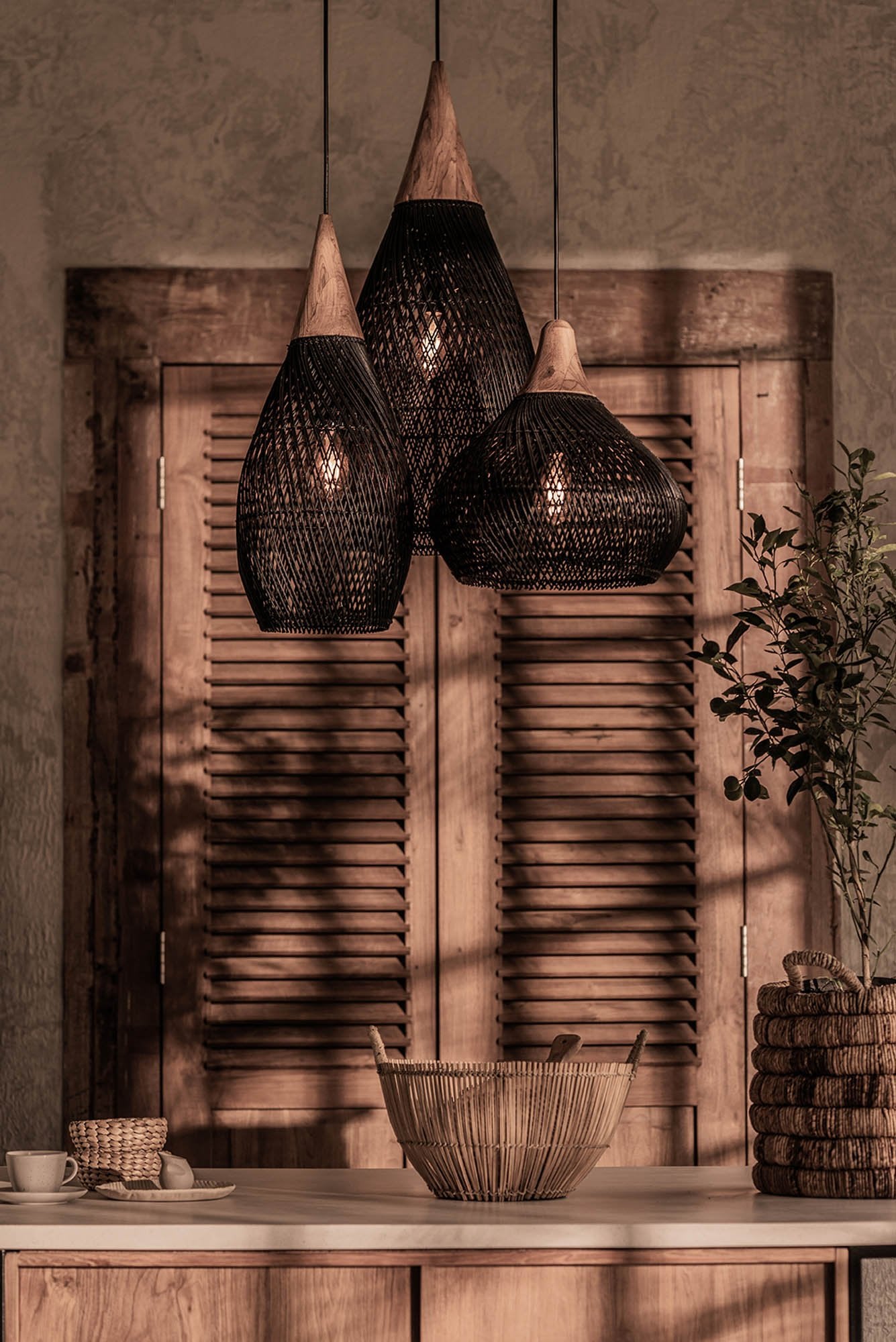 D - Bodhi Horn Pendant Large - Black - Central Designs