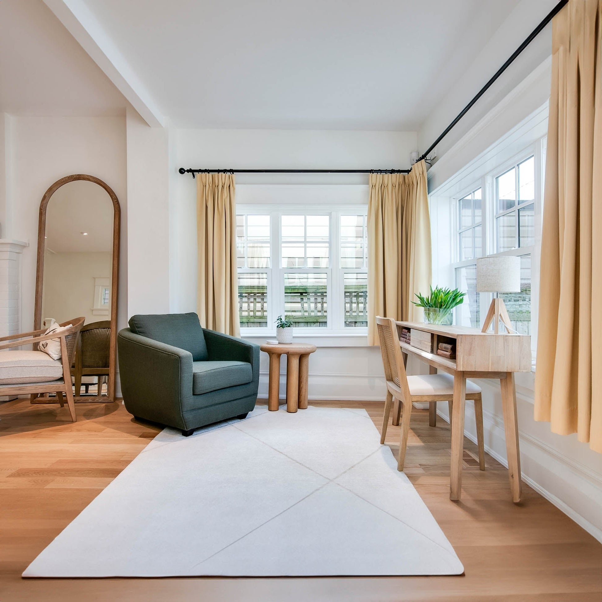 Baltimo Club Chair - Evergreen - Central Designs