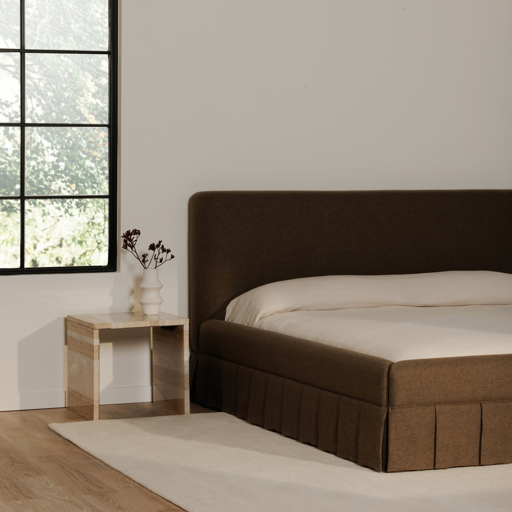 Maren Queen Bed Brown