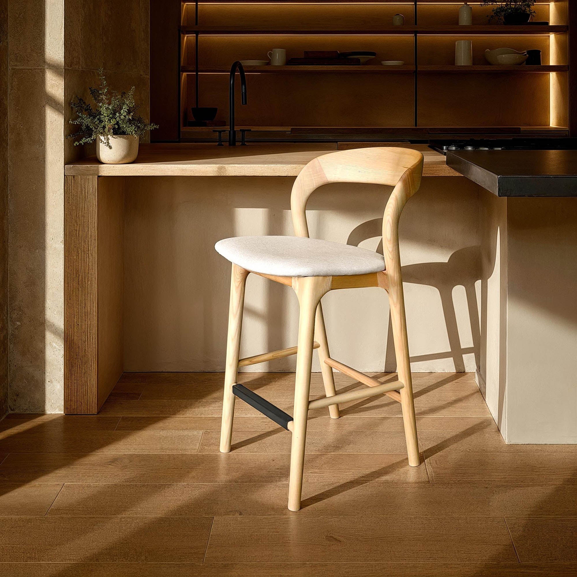 Rotondo Counter Stool - Natural Frame - Central Designs
