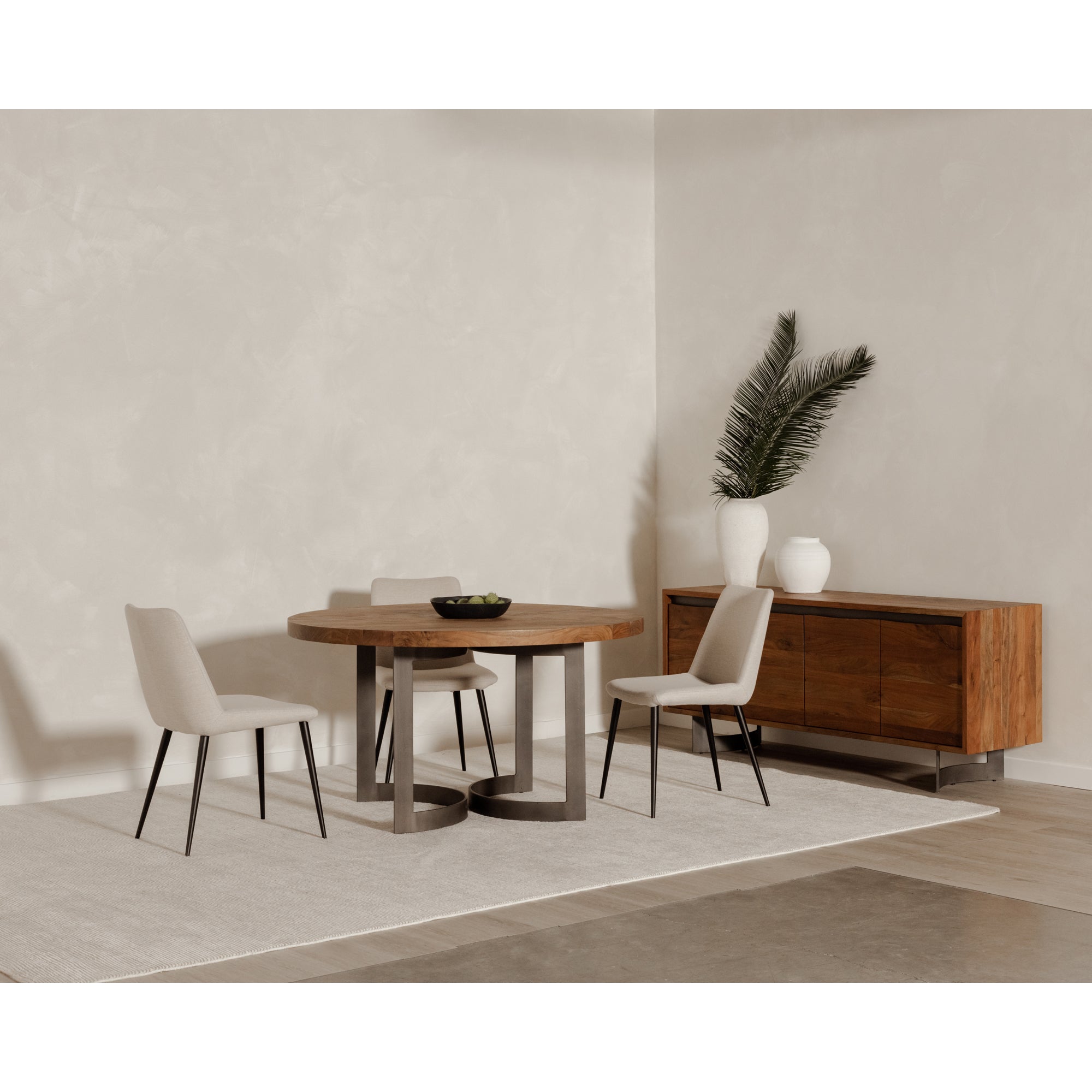 Bent Round Dining Table 54In Brown