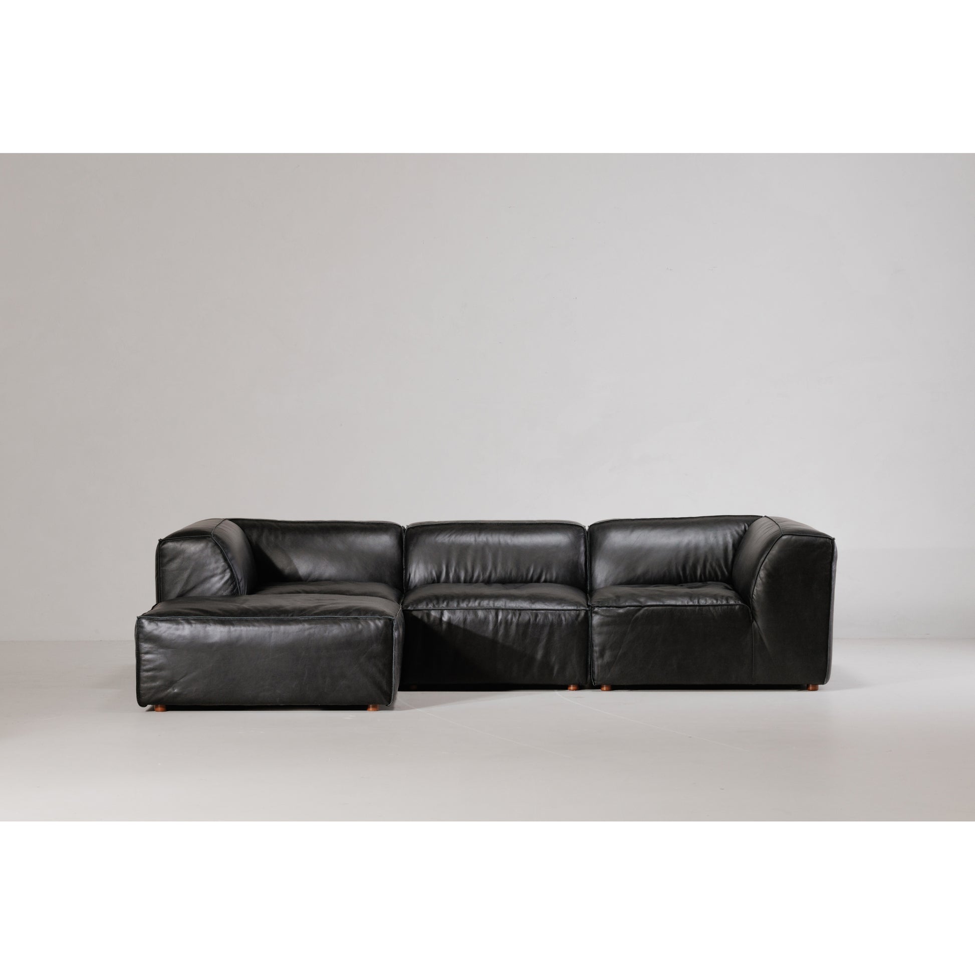 Form Slipper Chair Vantage Black Leather - Central Designs