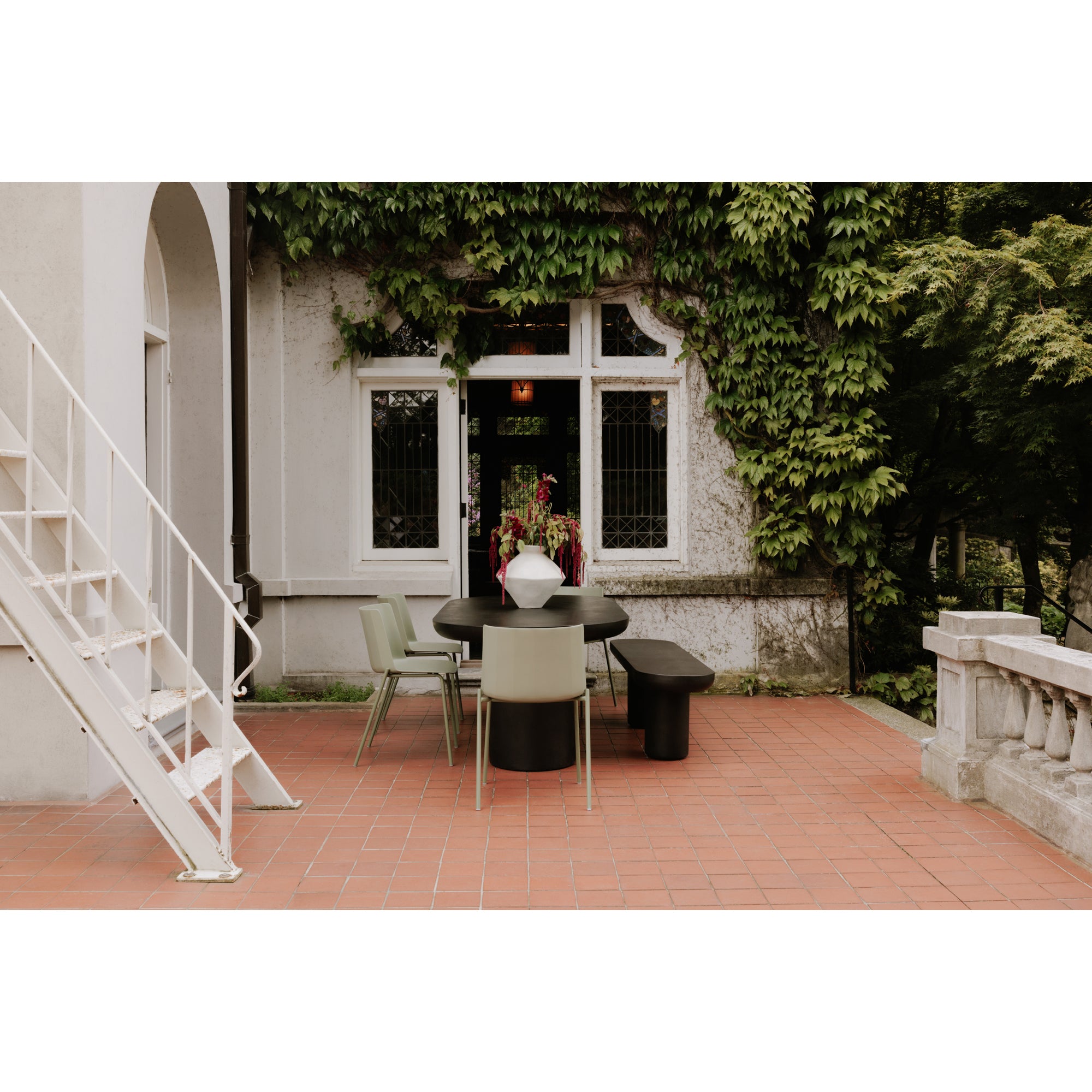 Rocca Dining Table Black