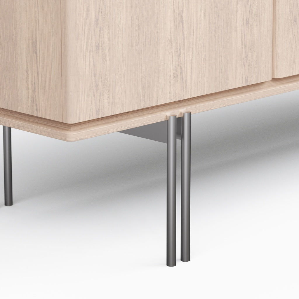 Modern Brazilian - Marrocos - Buffet - Nevoa Frame - Titanium Legs