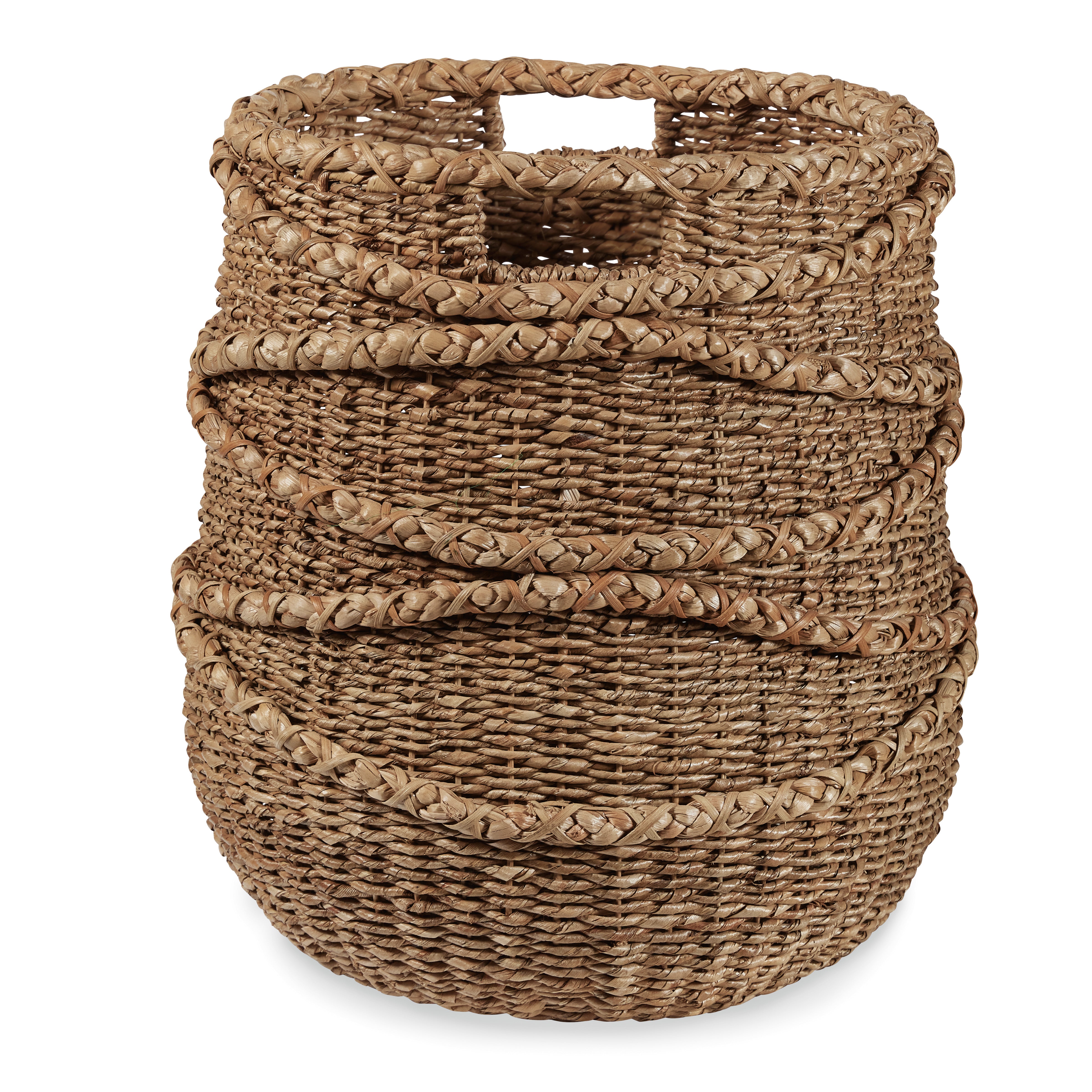 Wave Seagrass Round Basket