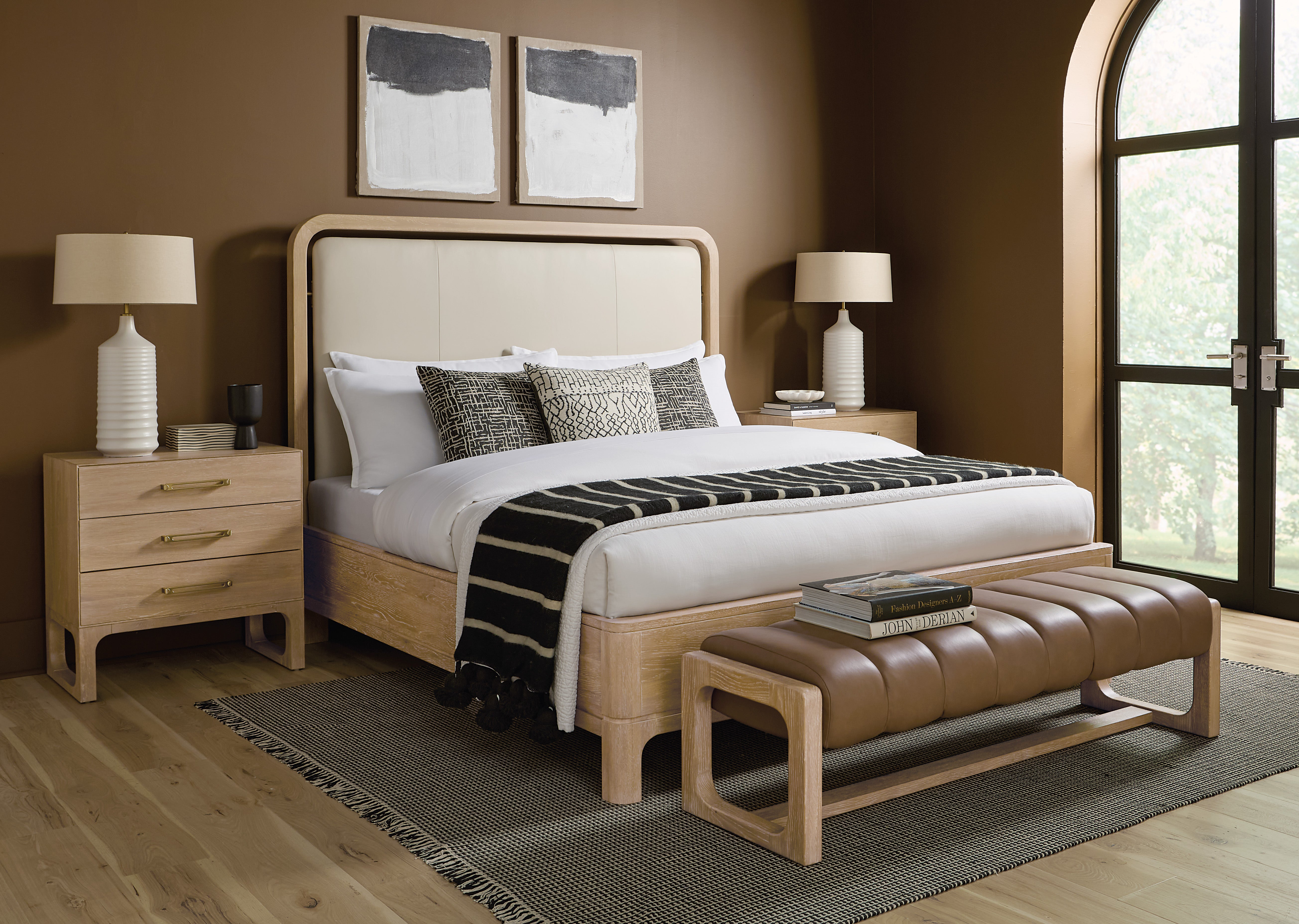 Banyon Bay Queen Panel Bed