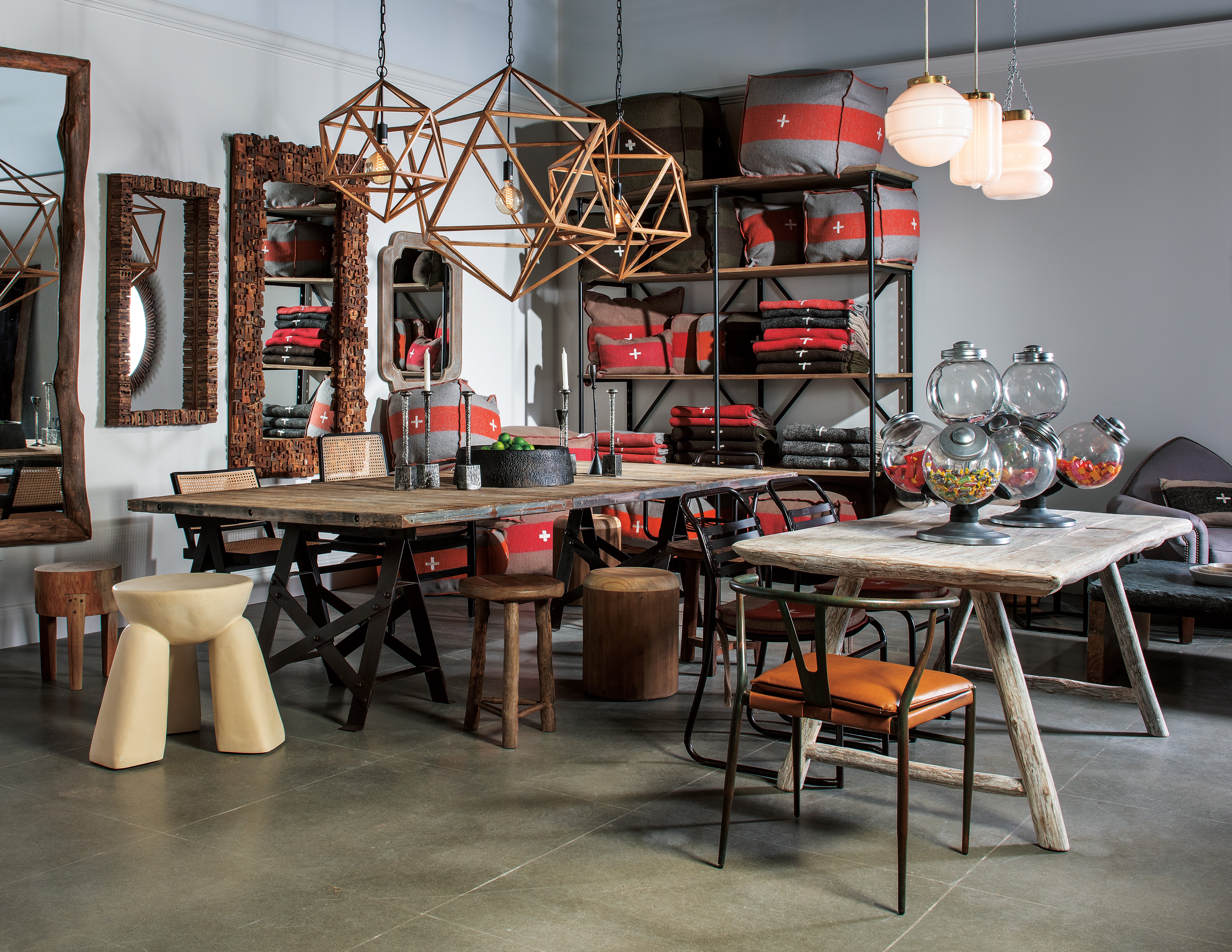 Wooden Polyhedron Chandelier - Large