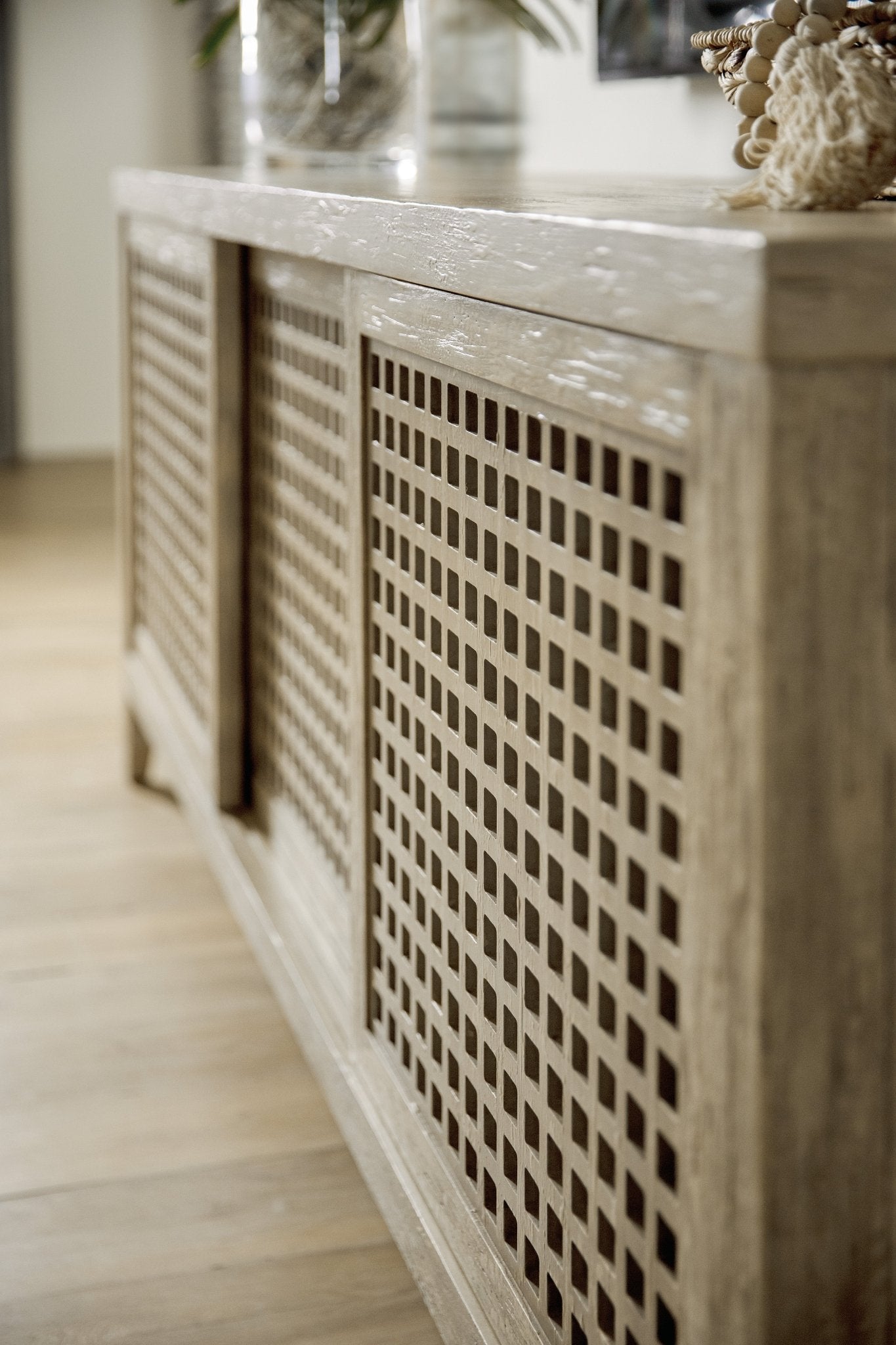 Ciao Bella Entertainment Console - Central Designs